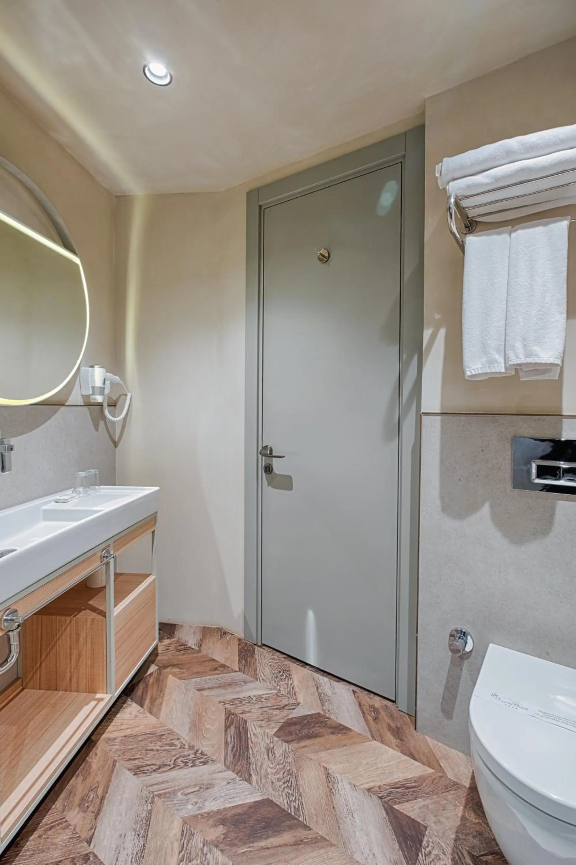 Bathroom in Kleopatra Dreams Beach Hotel