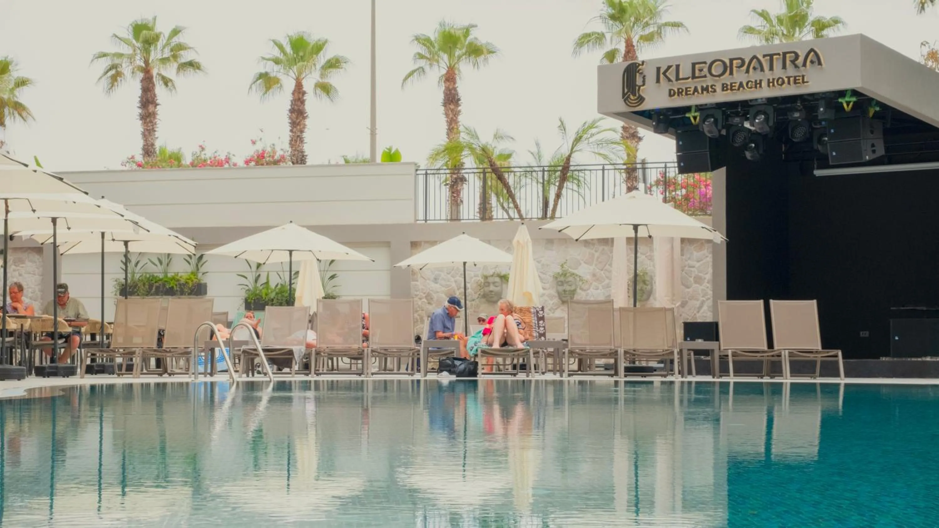 Property building in Kleopatra Dreams Beach Hotel