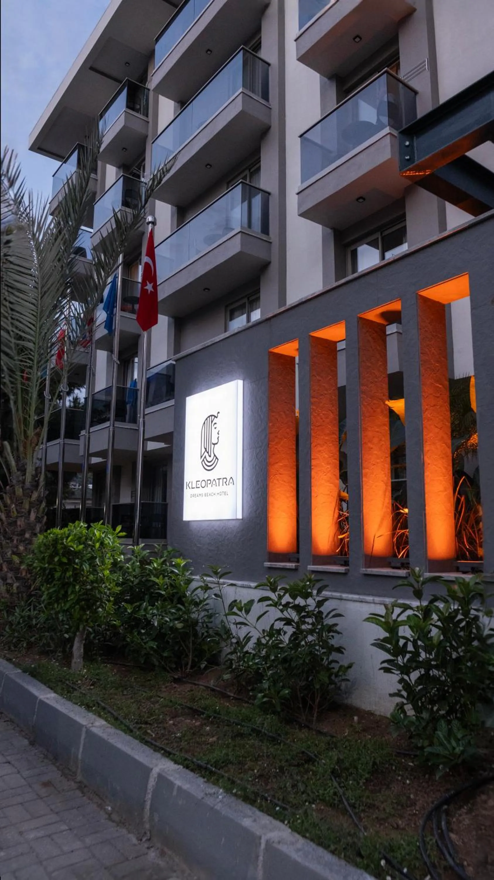 Property building in Kleopatra Dreams Beach Hotel