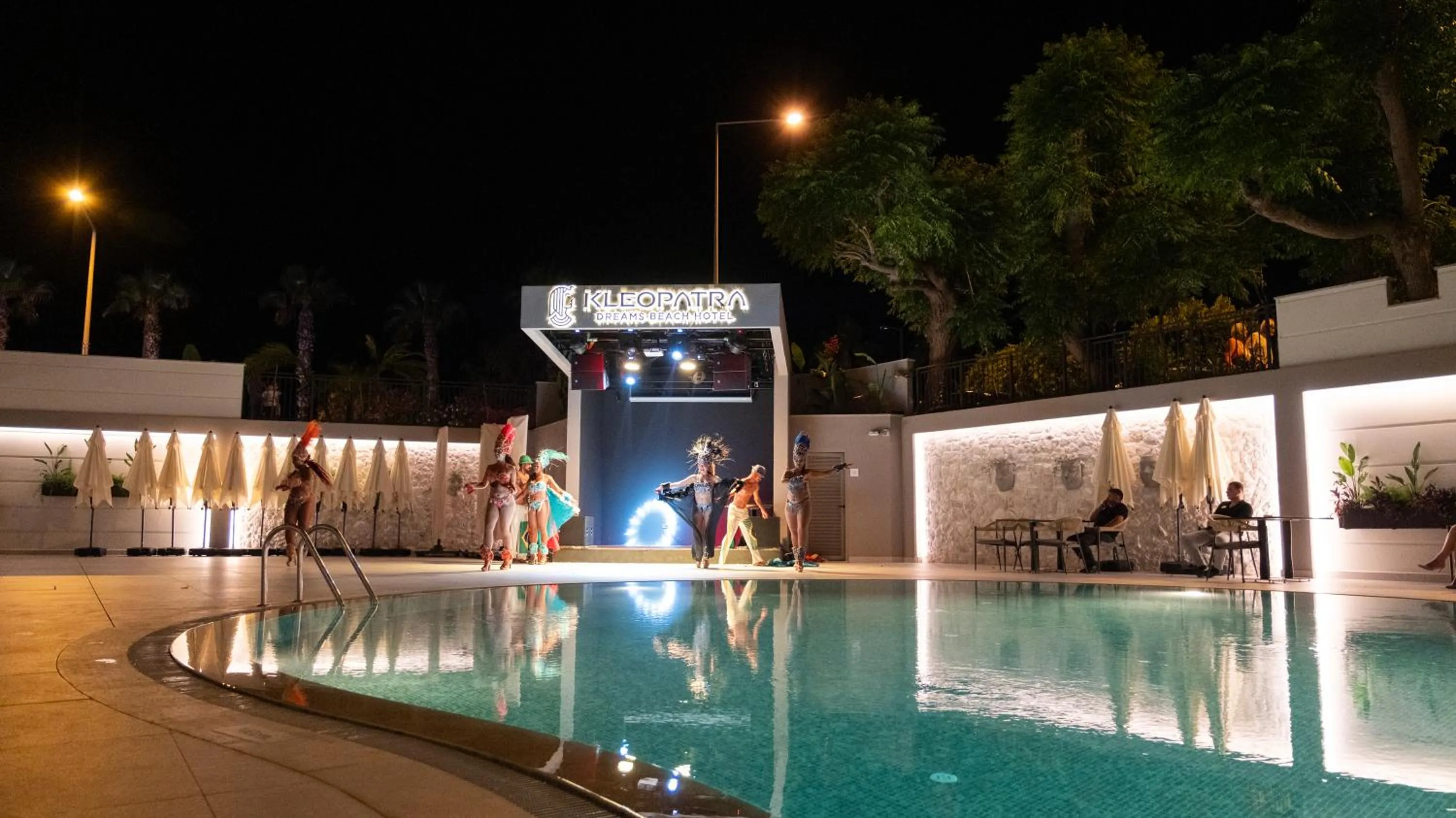 Entertainment in Kleopatra Dreams Beach Hotel