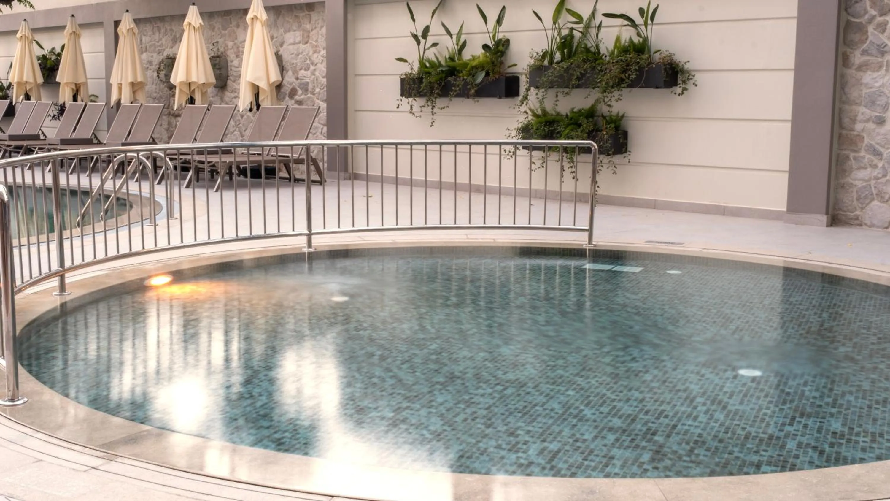 Swimming pool in Kleopatra Dreams Beach Hotel