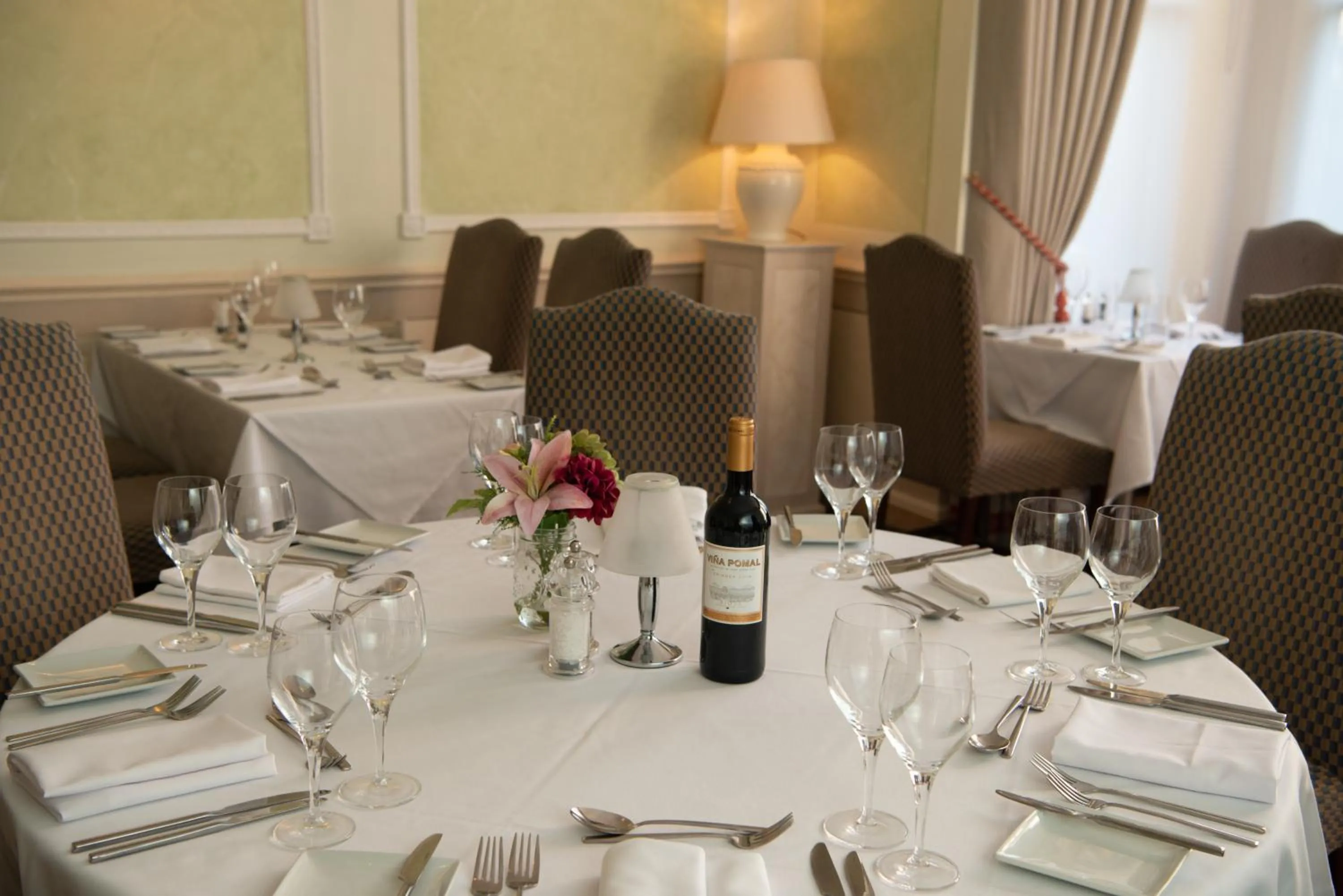 Restaurant/places to eat in Cotswold Lodge Hotel