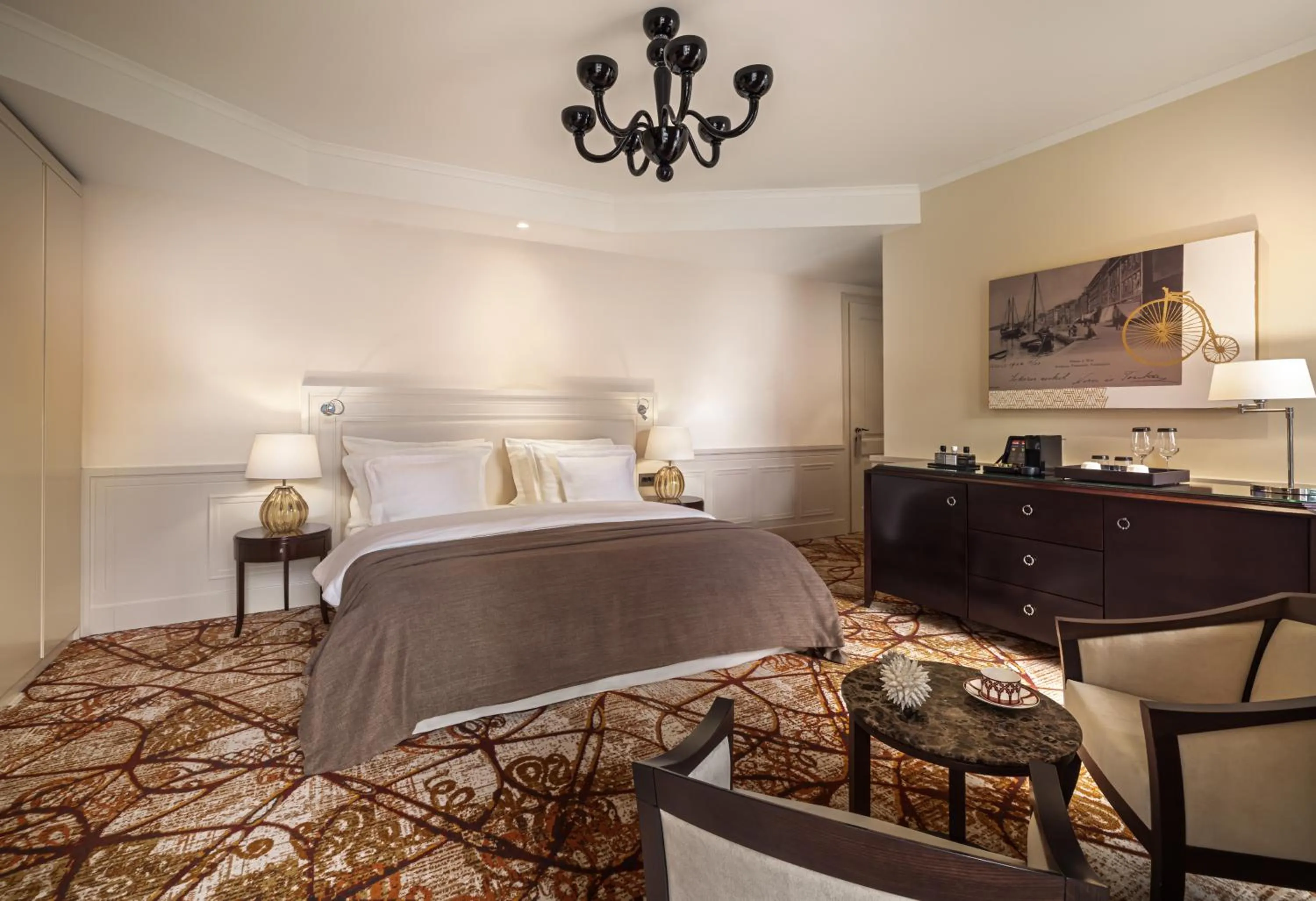 Bed in Boutique Hotel Alhambra