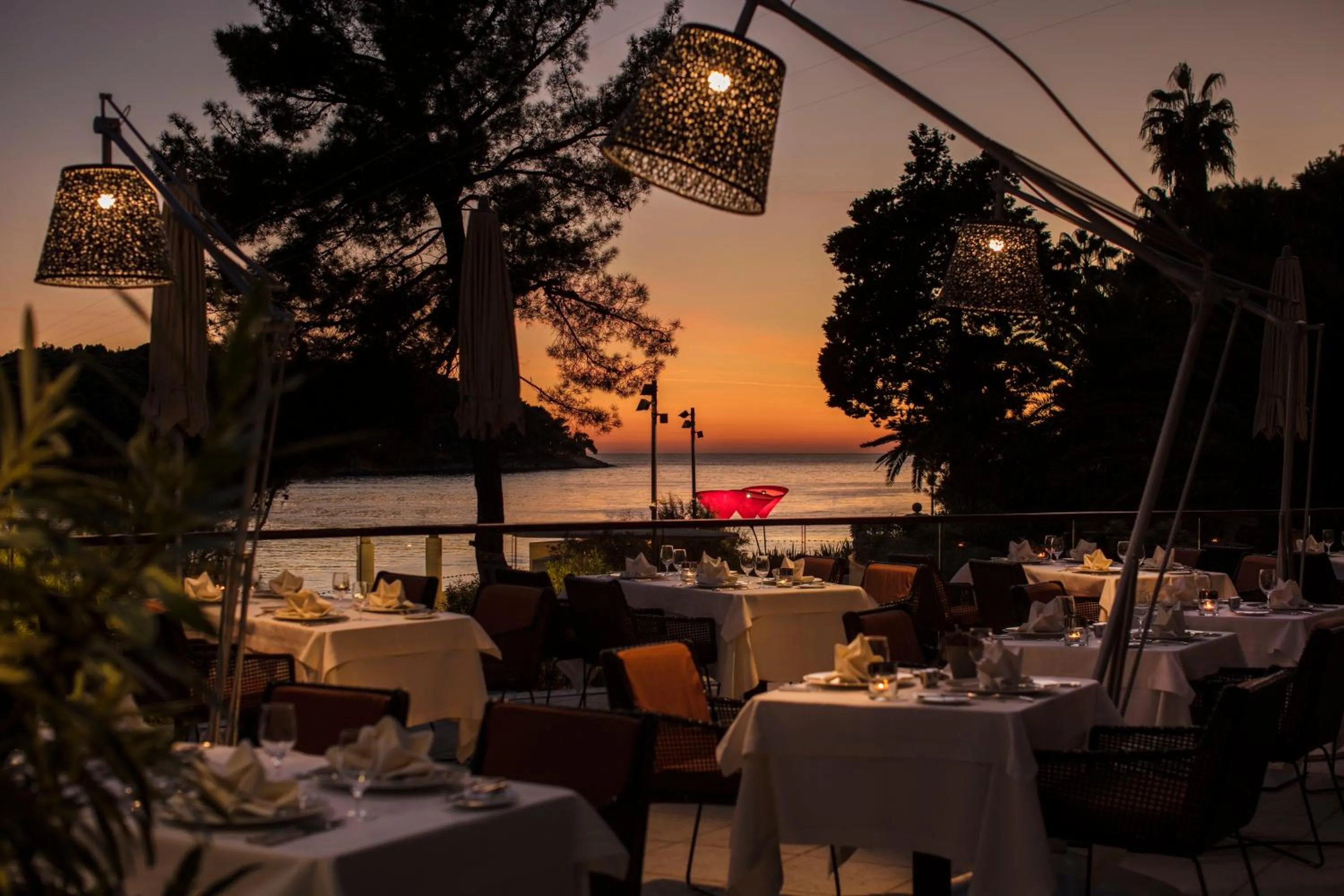 Restaurant/places to eat in Boutique Hotel Alhambra