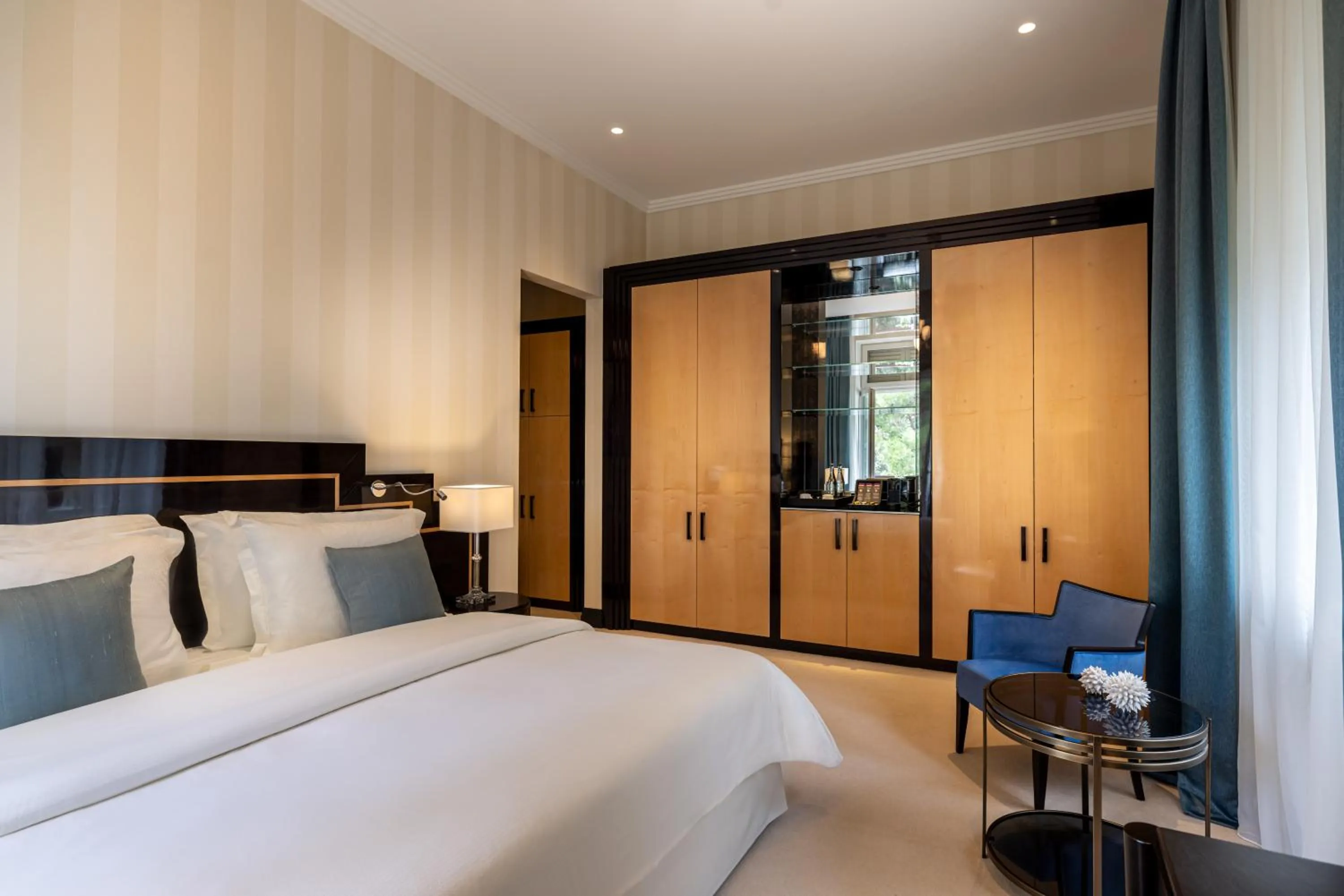 Bed in Boutique Hotel Alhambra