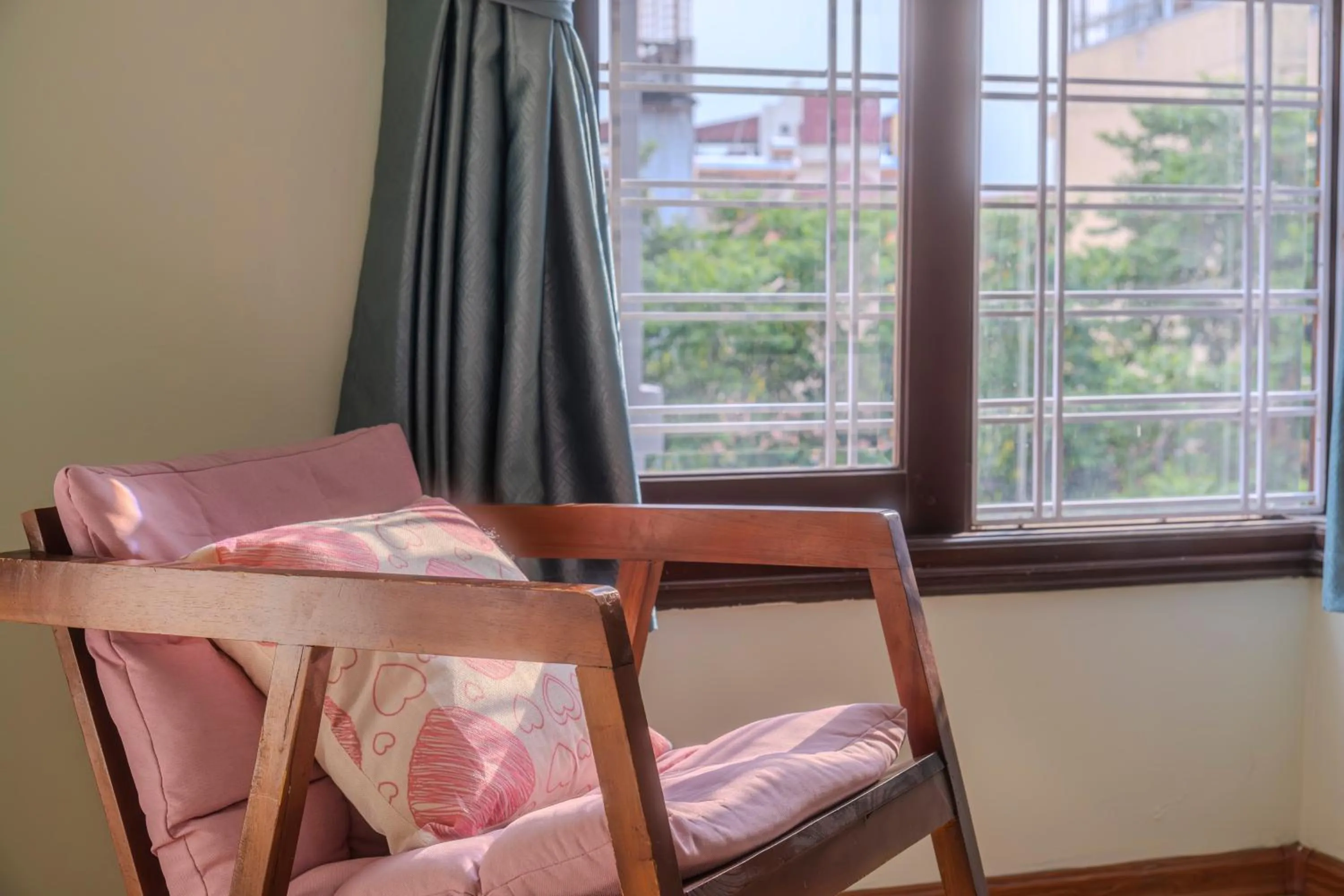 Seating area in La Sen Westlake Tay Ho Homestay