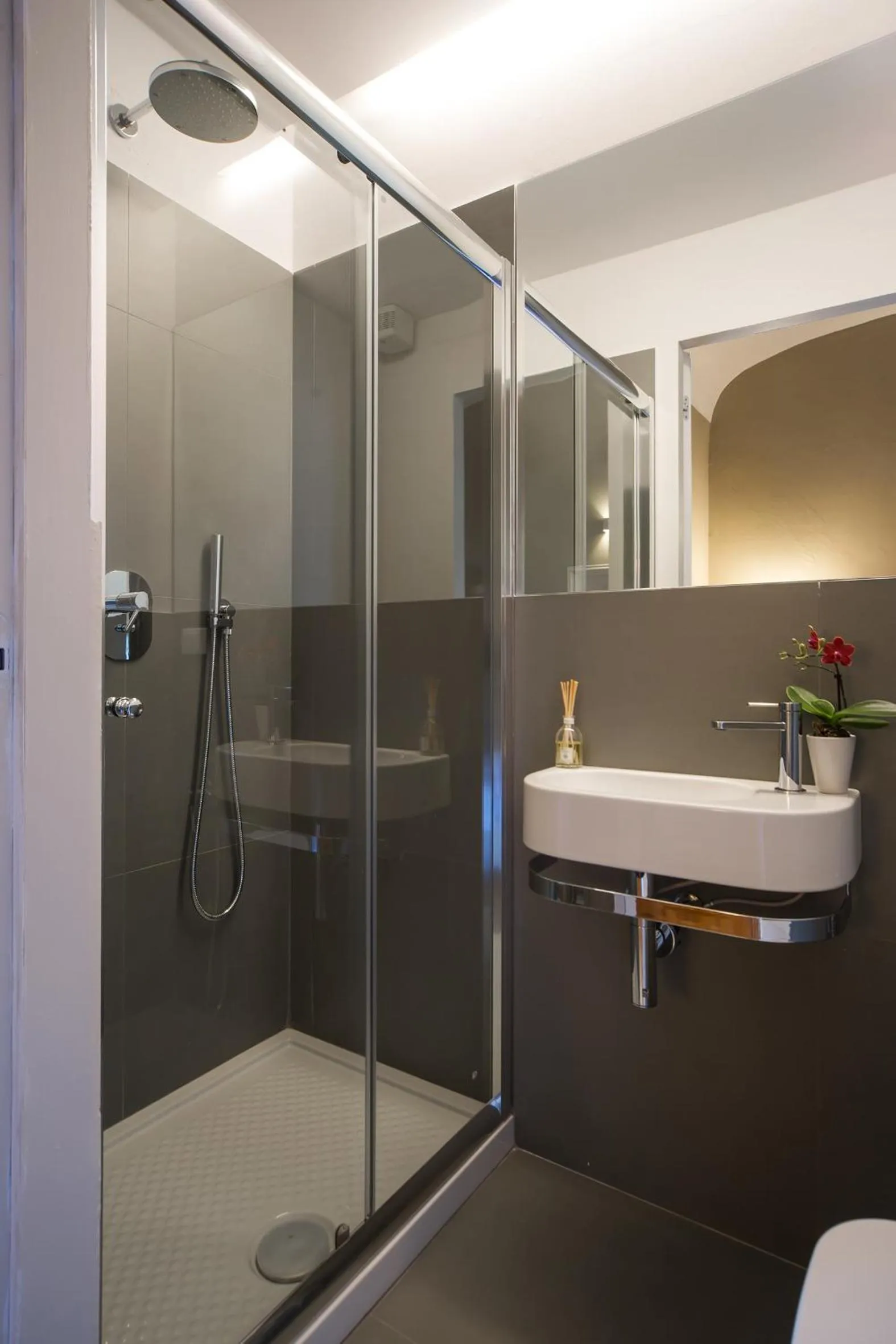 Shower in Residenza d'Epoca Visacci