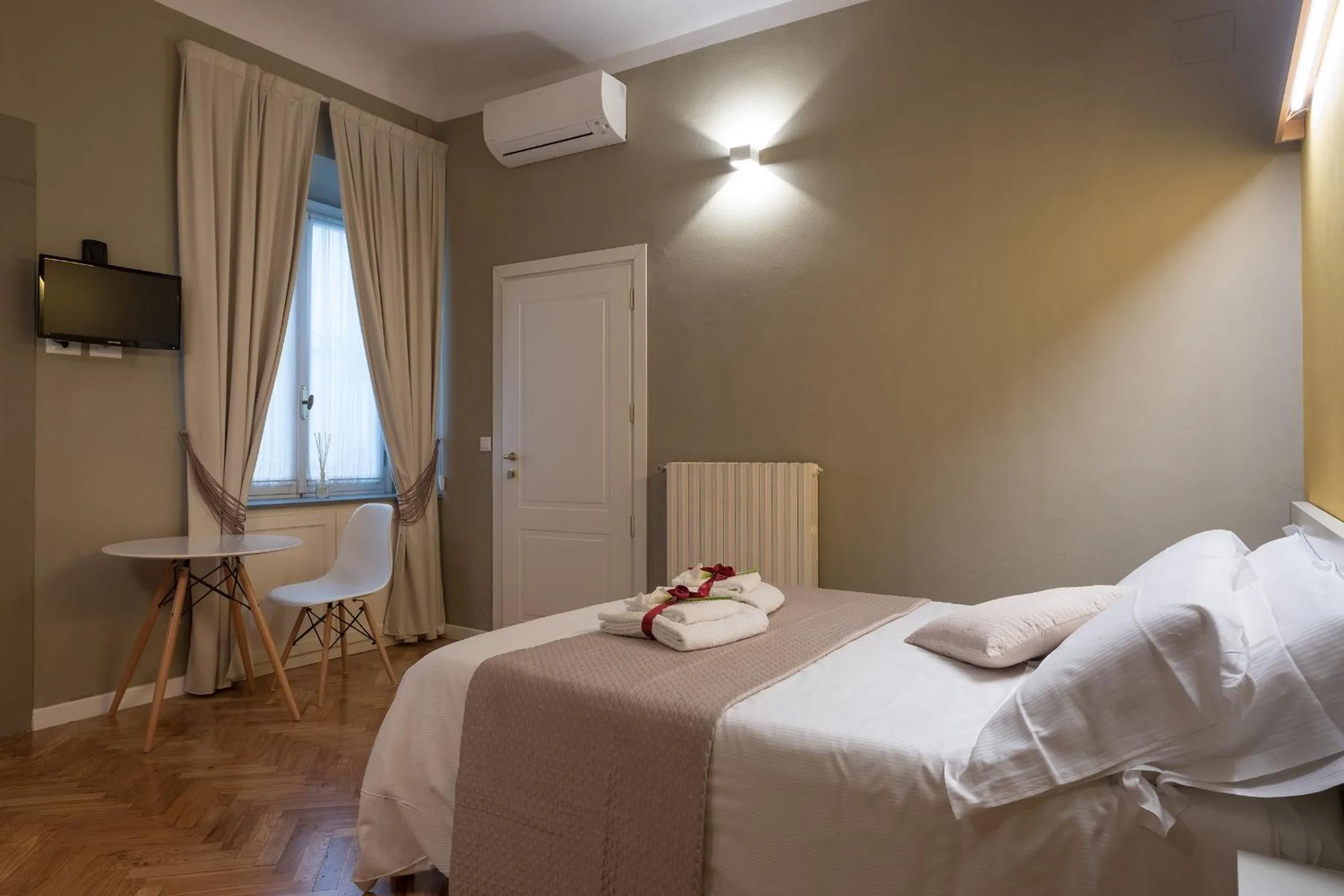 Photo of the whole room, Bed in Residenza d'Epoca Visacci