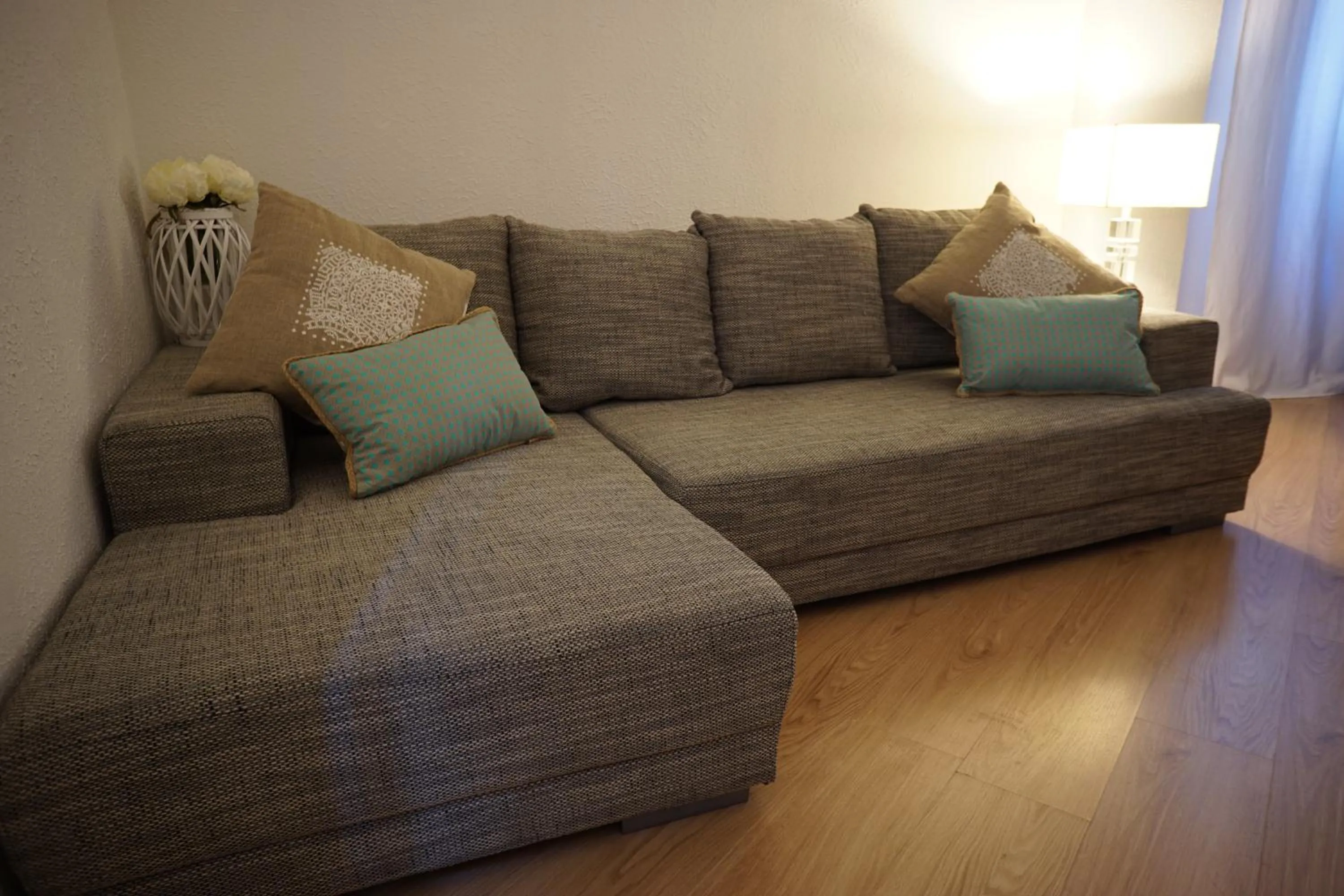 Communal lounge/ TV room in B&S Suite Colosseo