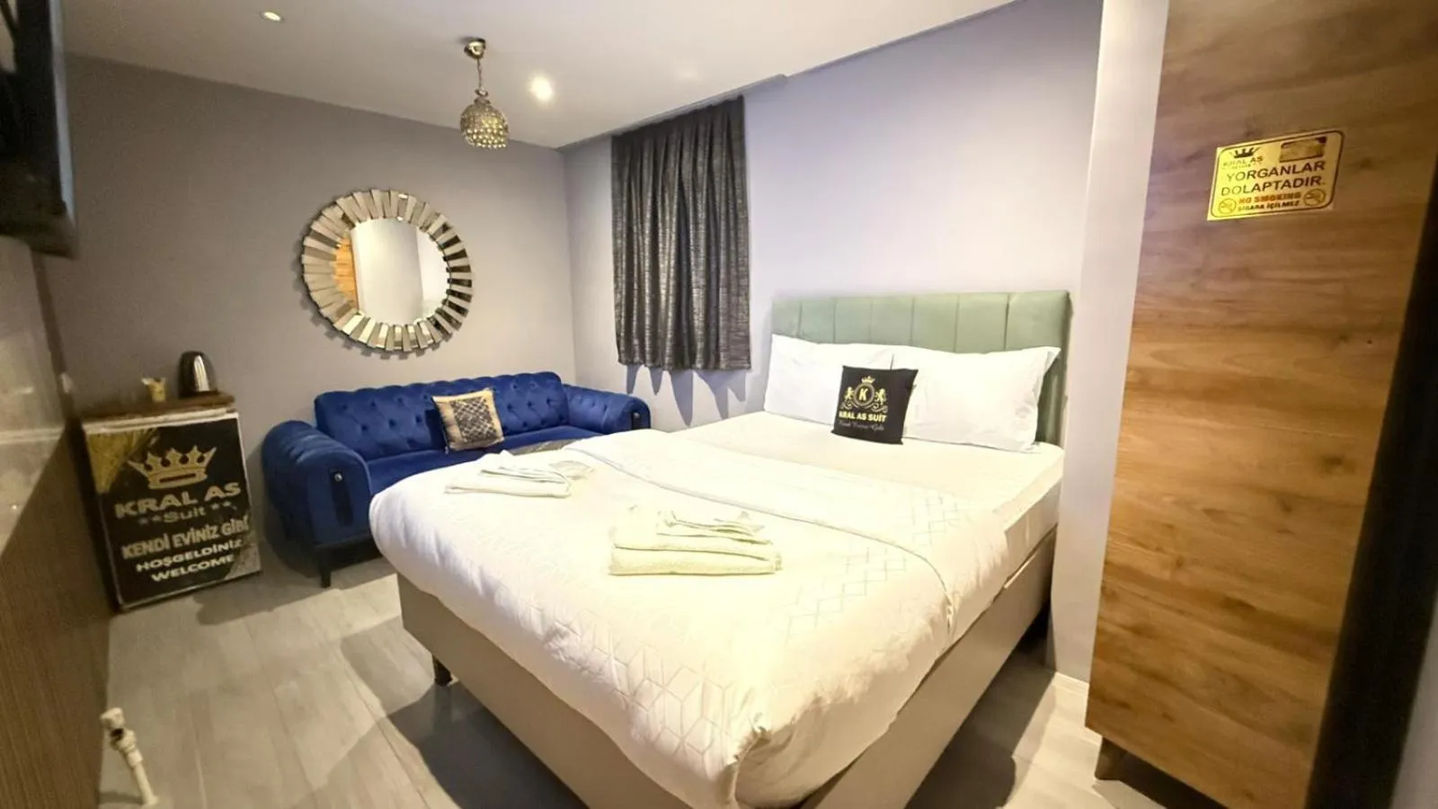 Bed in Kral As Suite Hotel