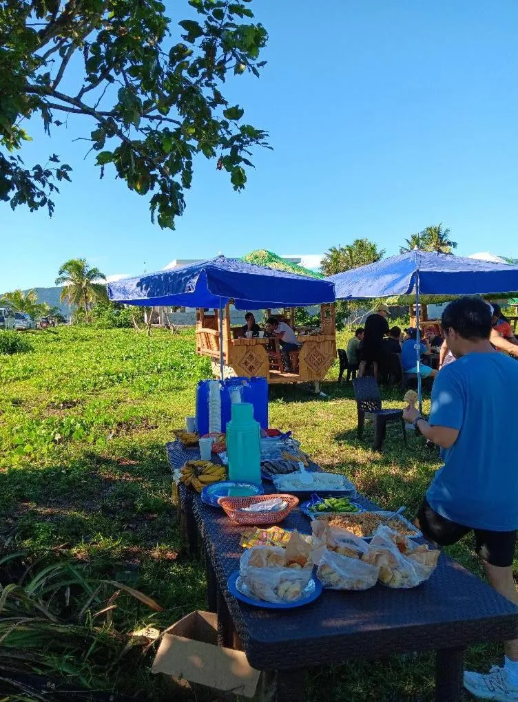 The Waves at Socorro Baler- Hotel A