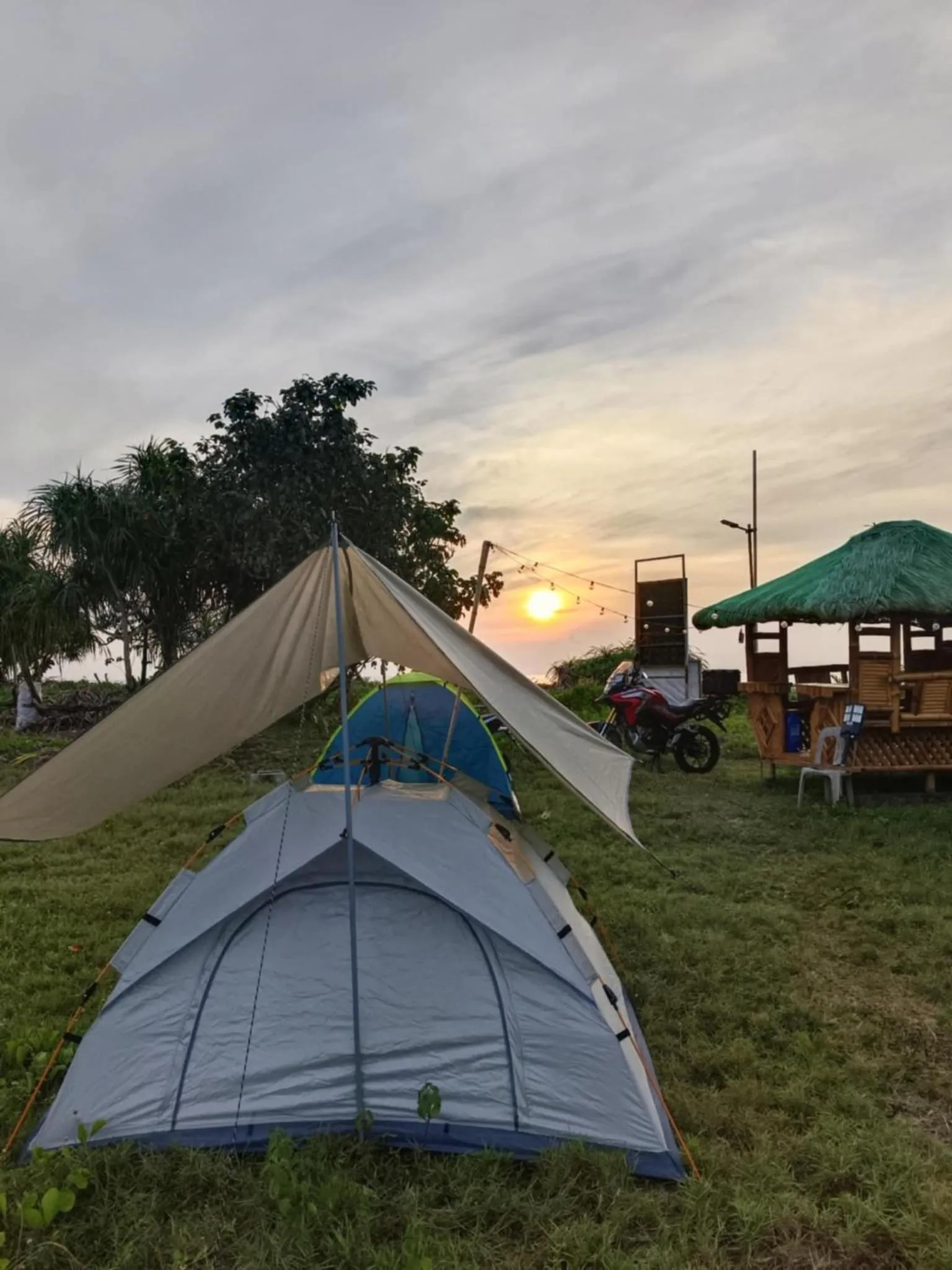 The Waves at Socorro Baler- Hotel A