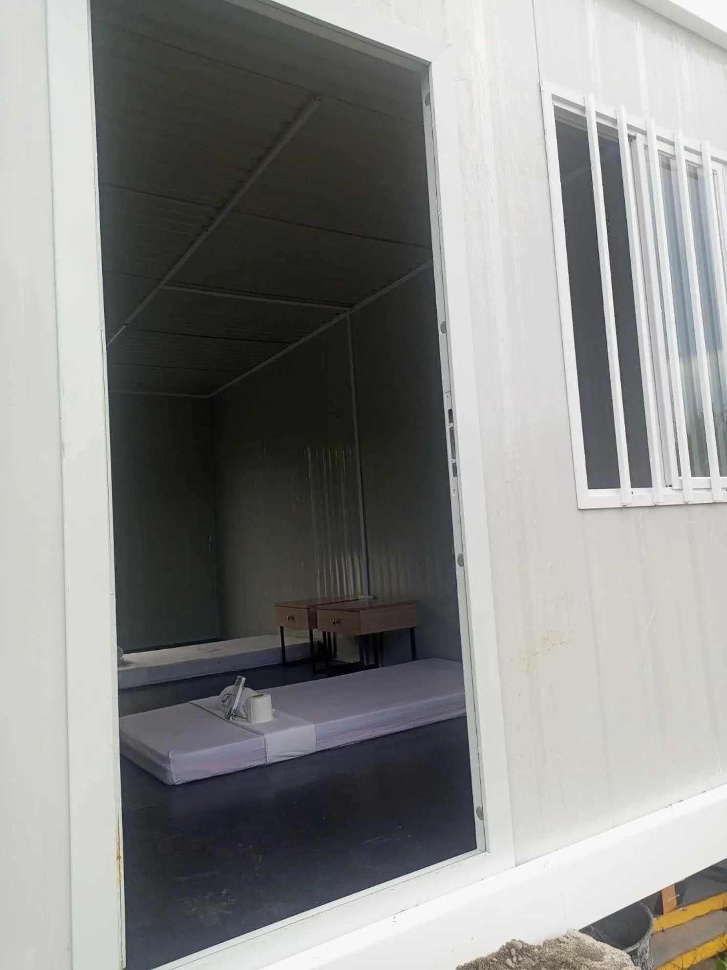 The Waves at Socorro Baler- Hotel A