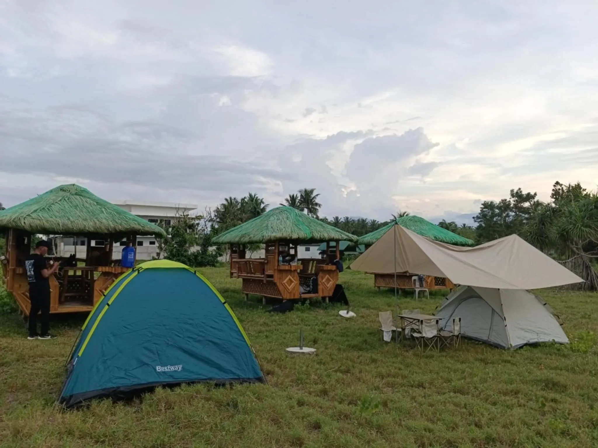The Waves at Socorro Baler- Hotel A
