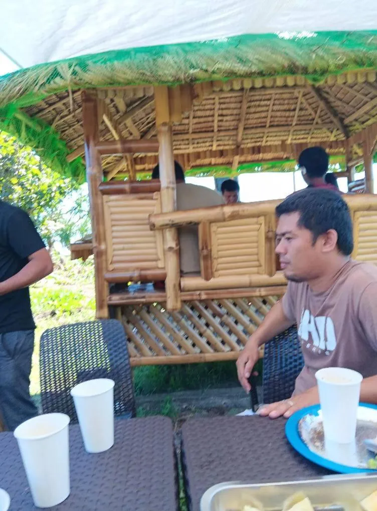 The Waves at Socorro Baler- Hotel A