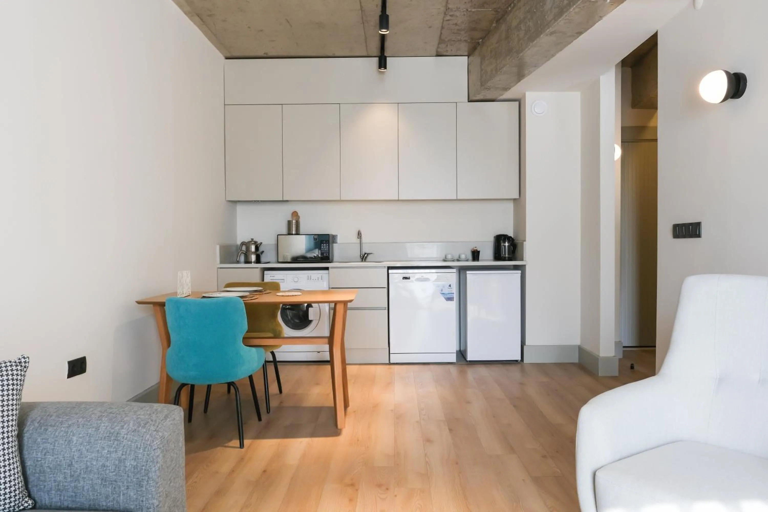 Kitchen or kitchenette in RudBlu Suites