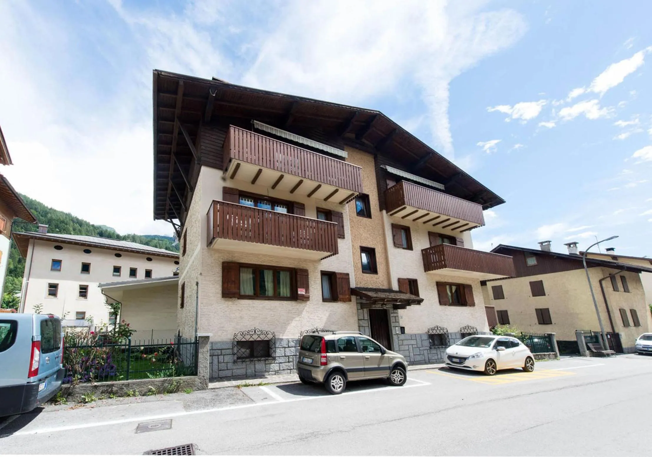 Facade/entrance in Residence Alpen Casavacanze