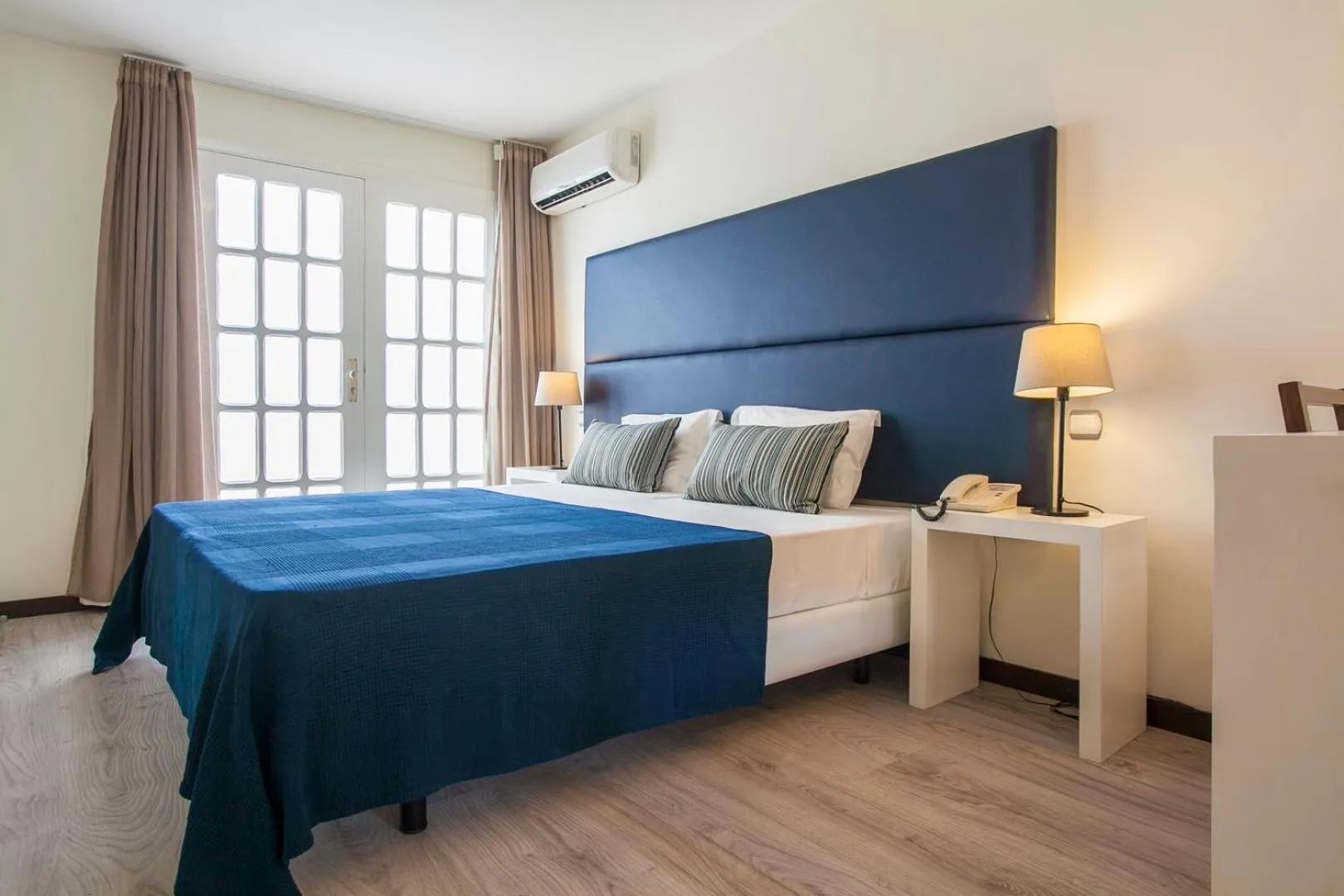 Bedroom, Bed in Murdeira Village