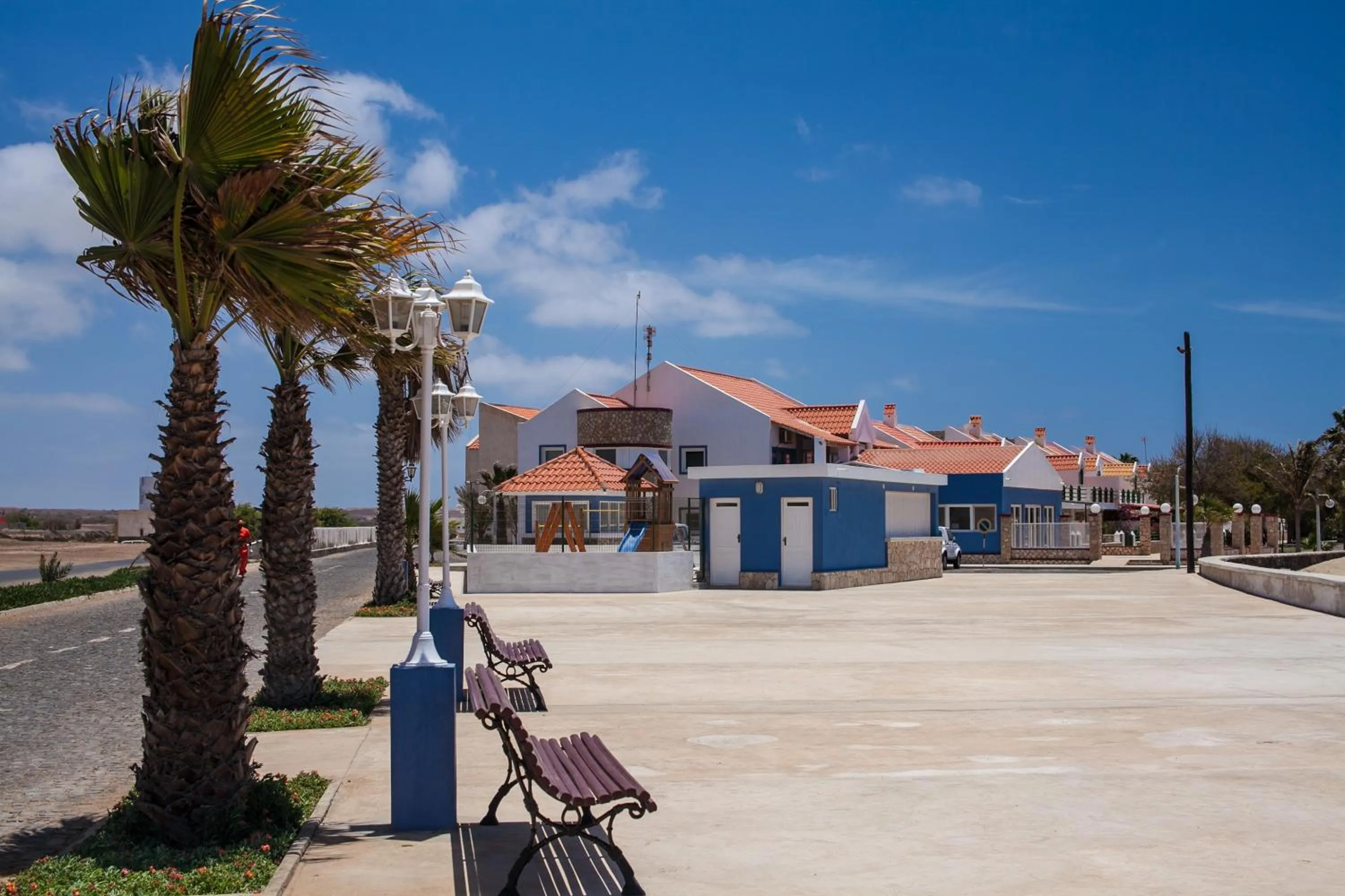 Property building in Murdeira Village