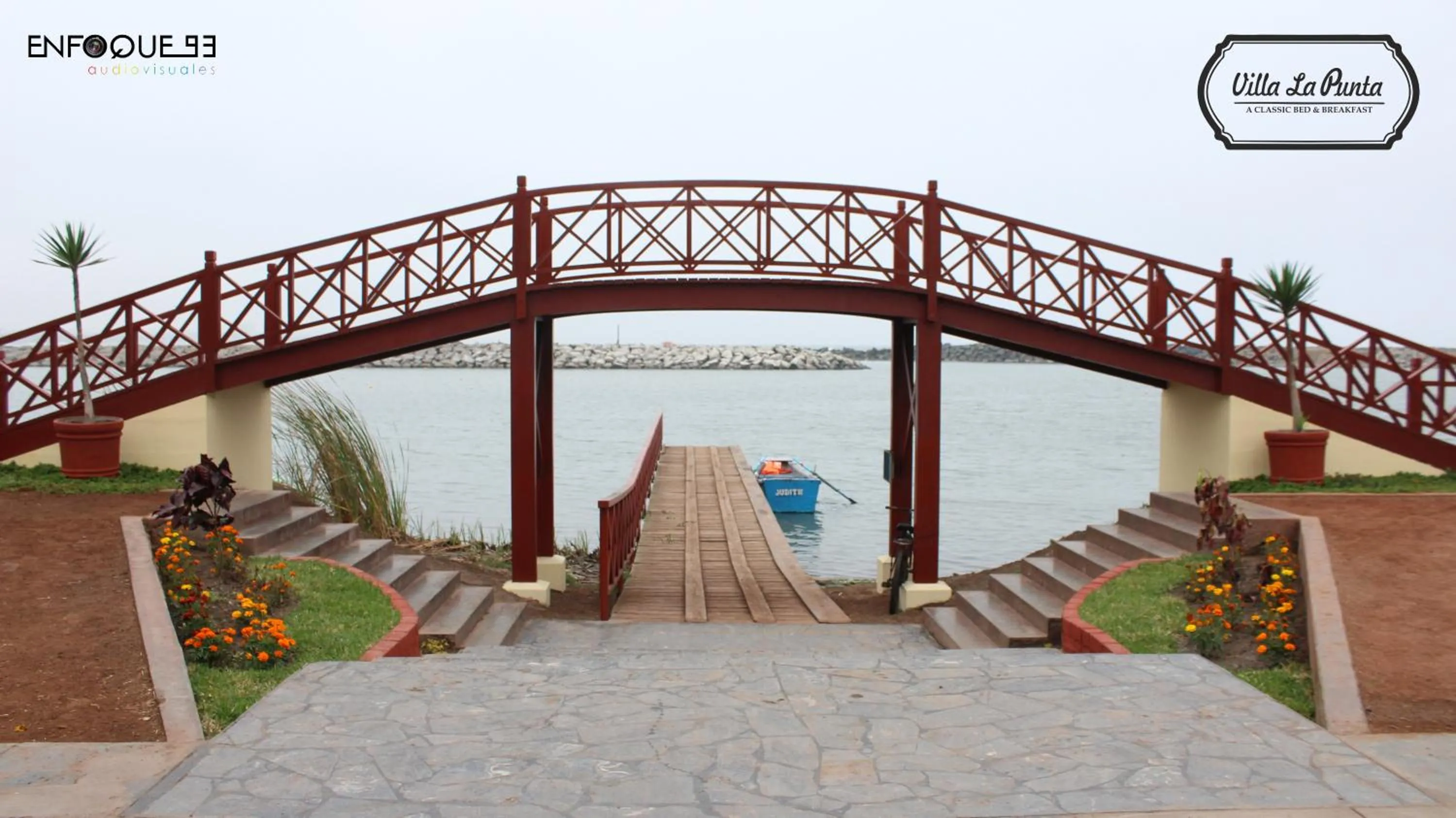 Property building in Villa La Punta