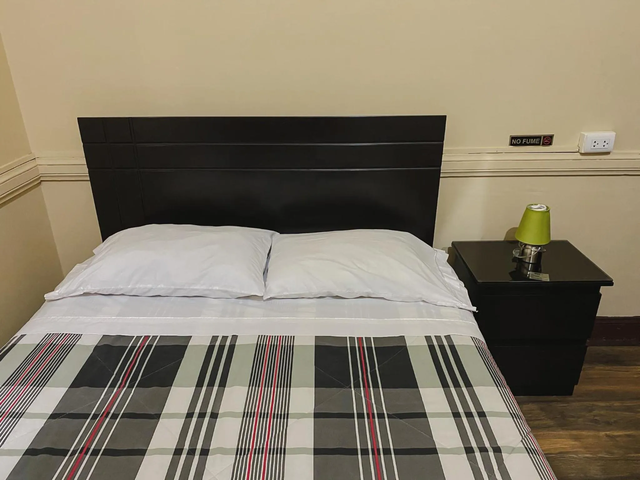 Bed in Villa La Punta