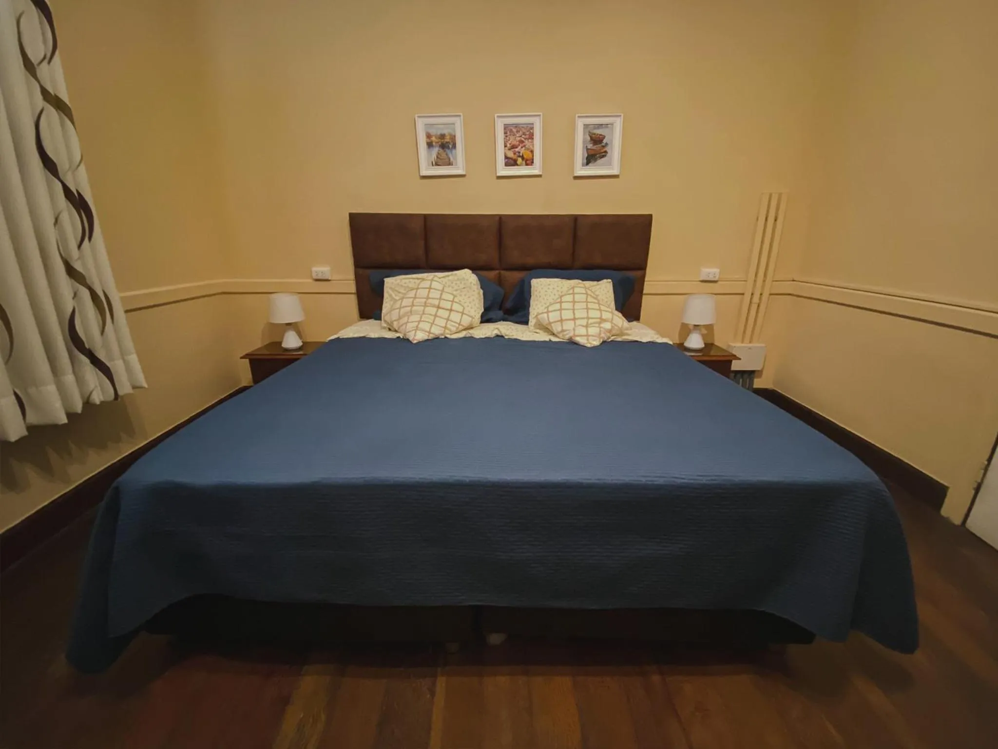 Bed in Villa La Punta