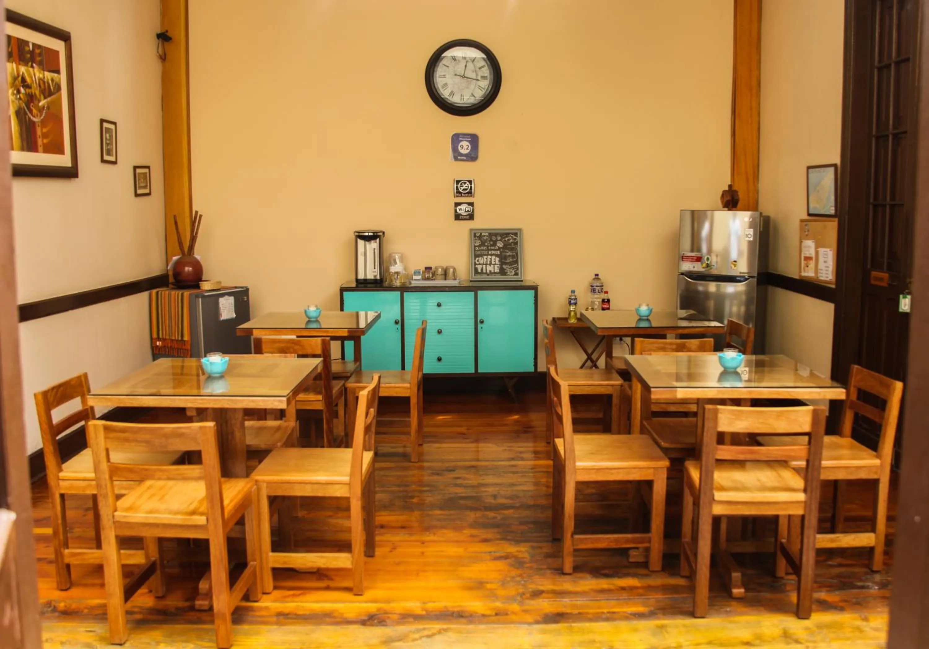 Restaurant/places to eat in Villa La Punta