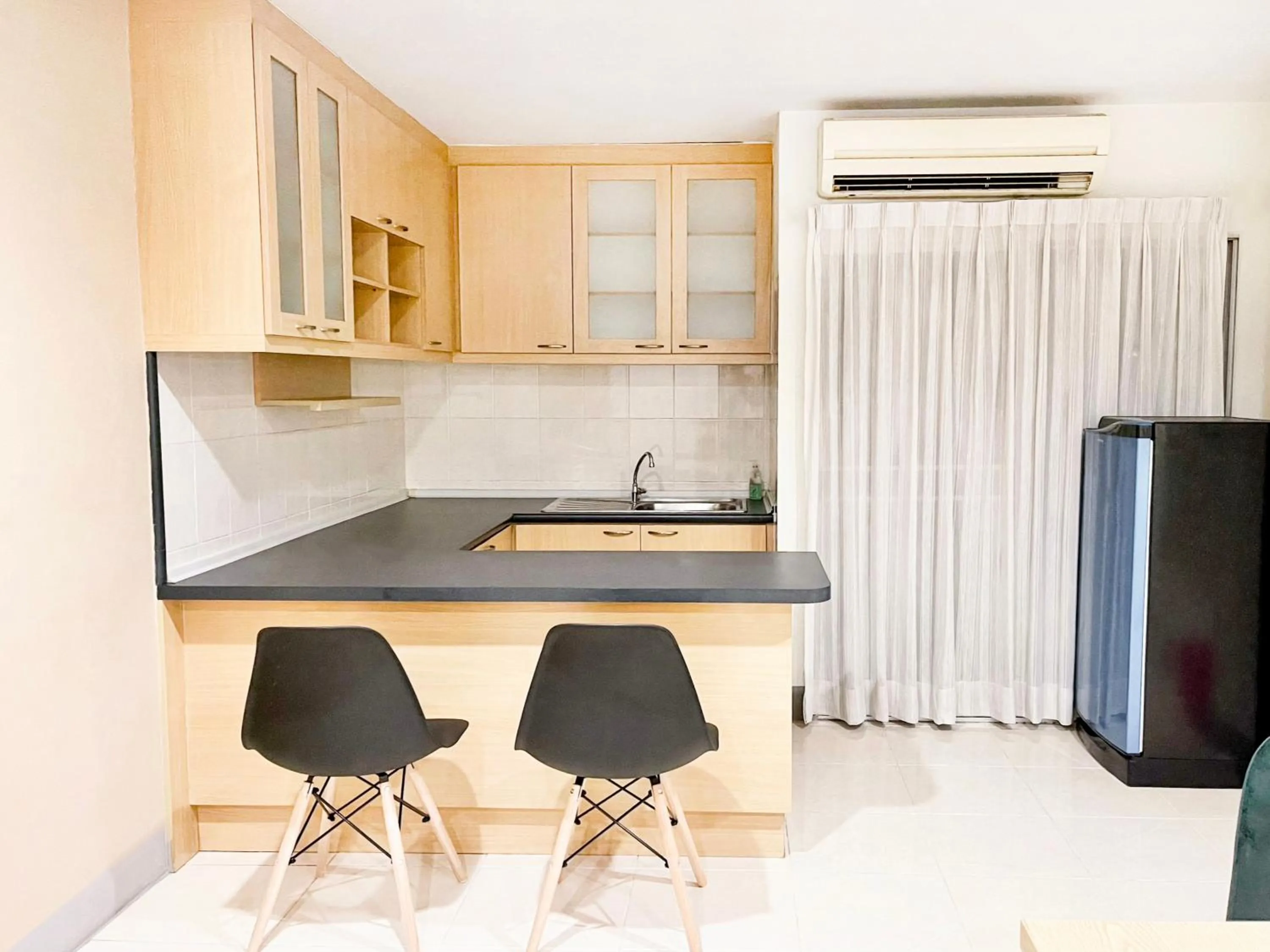 Kitchen or kitchenette in Grand Residence