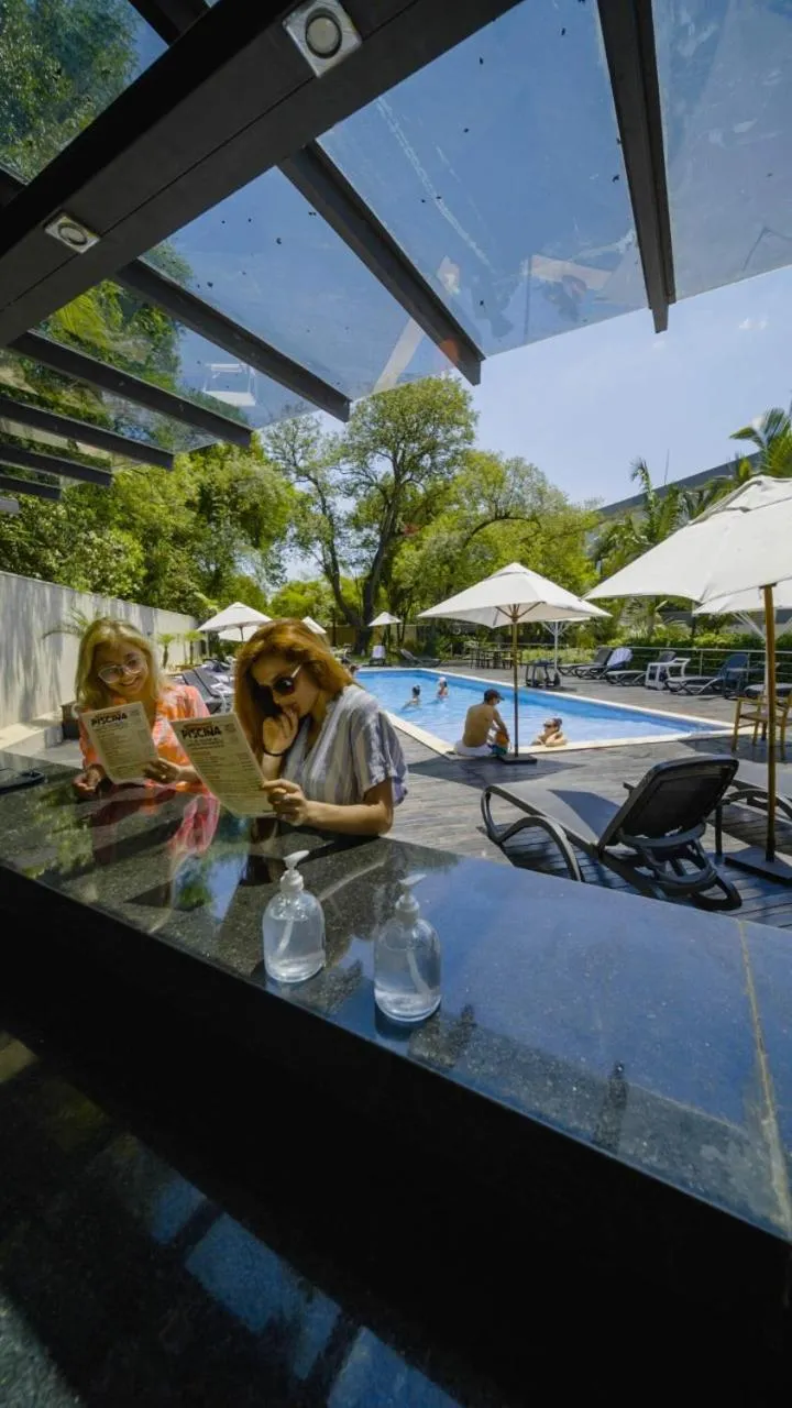 Swimming pool in Savoy Hotel Encarnación