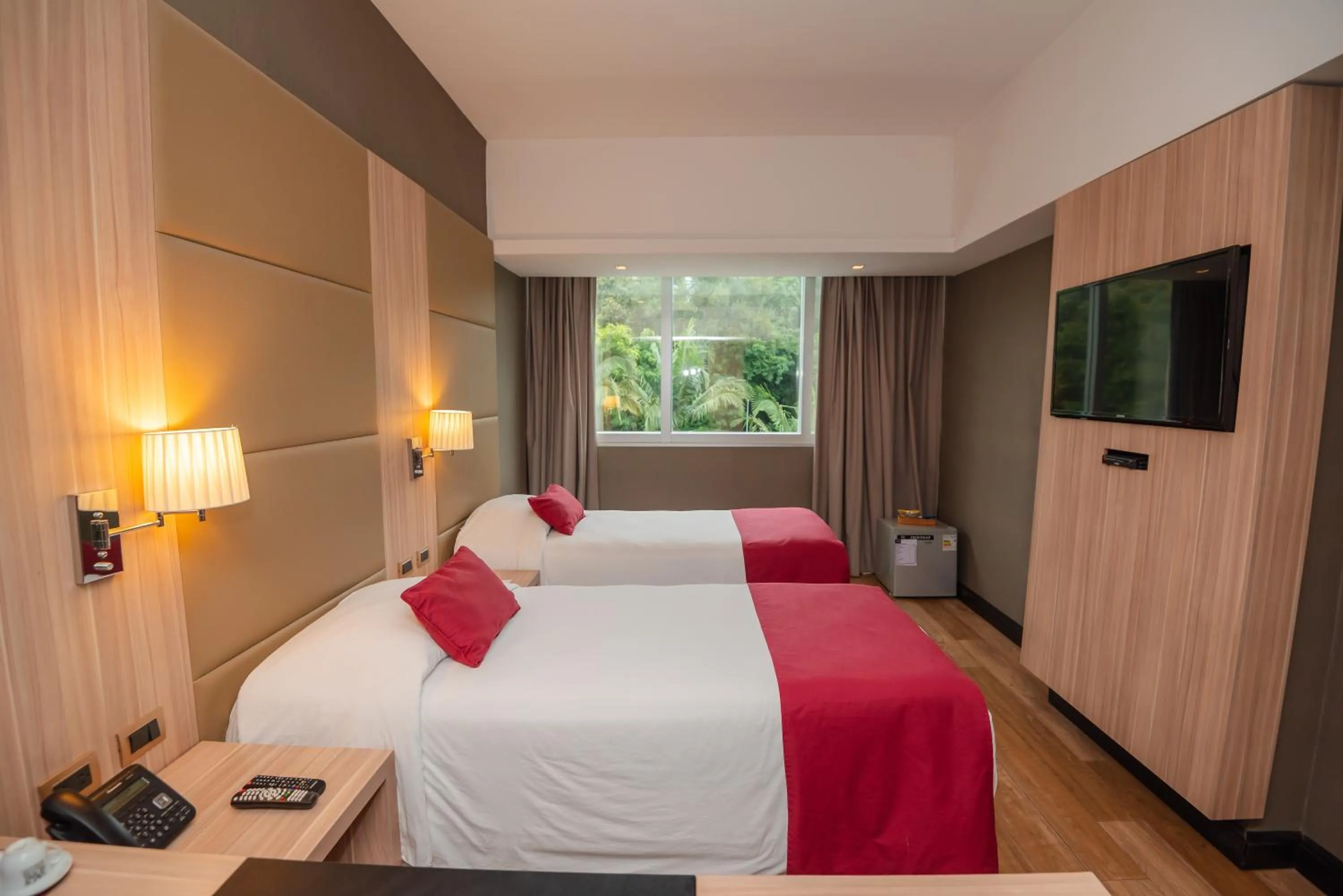 Bed in Savoy Hotel Encarnación