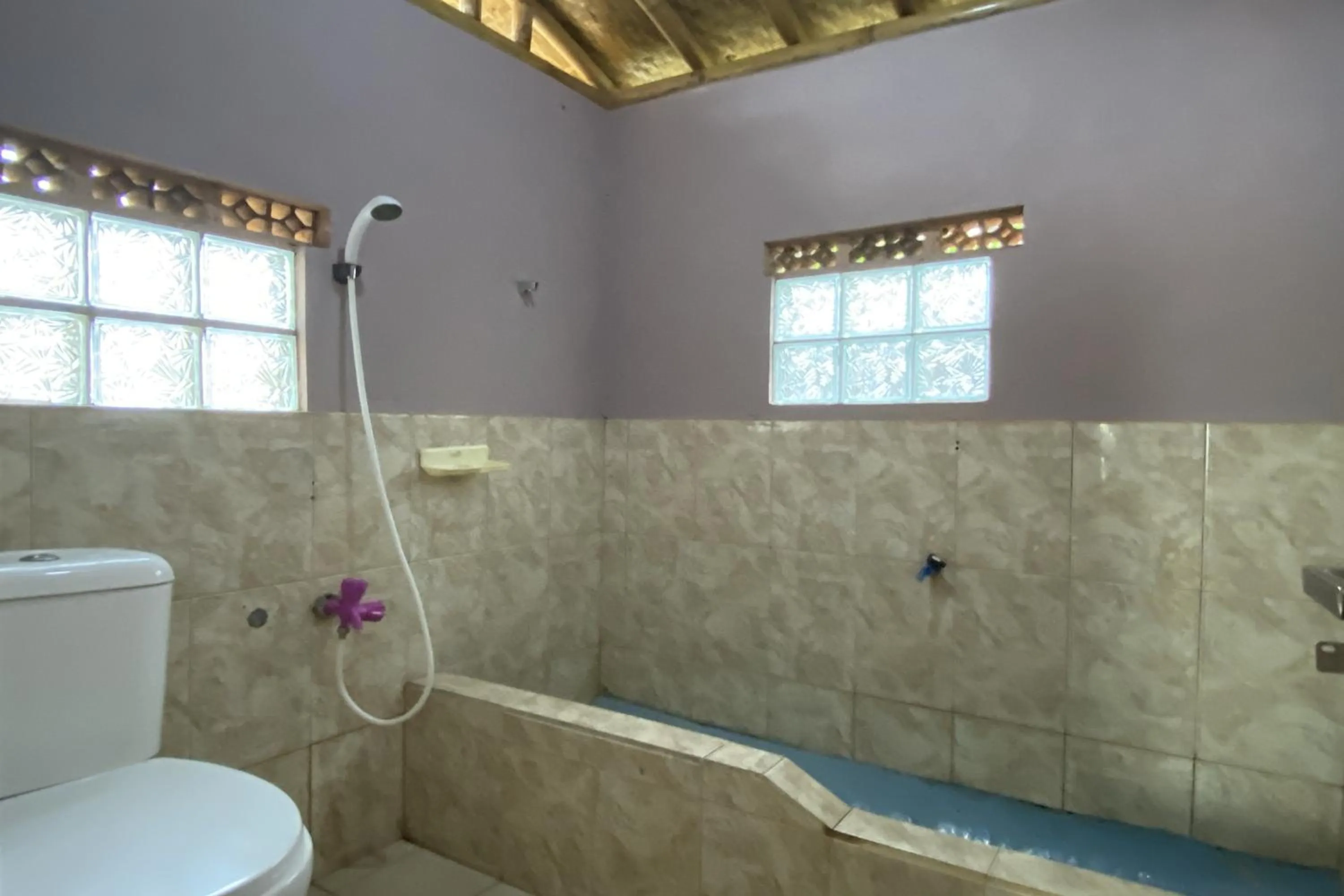 Bathroom in Puncak Darajat Highland