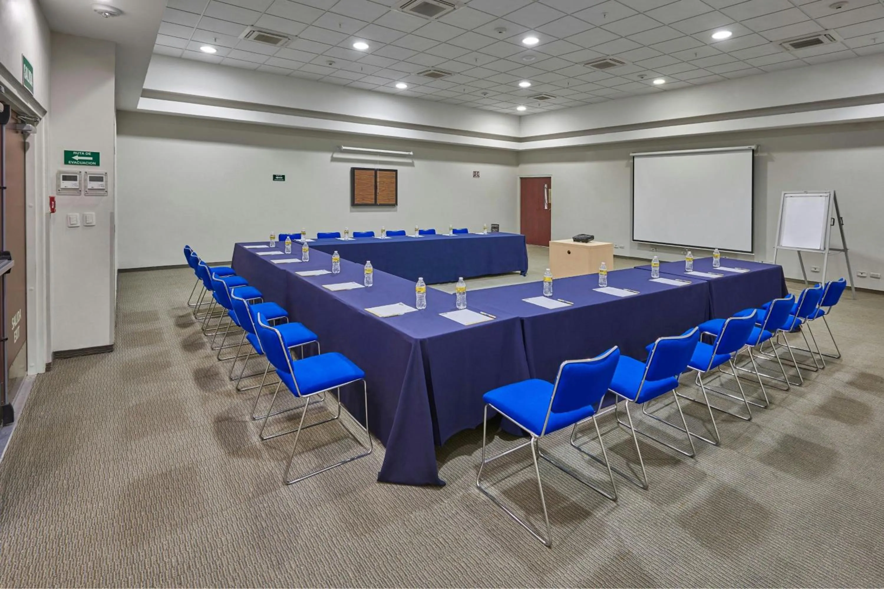 Meeting/conference room in City Express by Marriott Apizaco