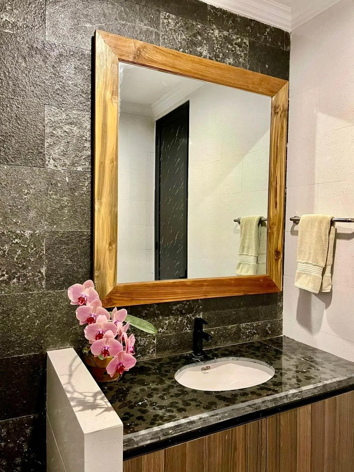 Bathroom in Mangkoe Ndoro Kostel