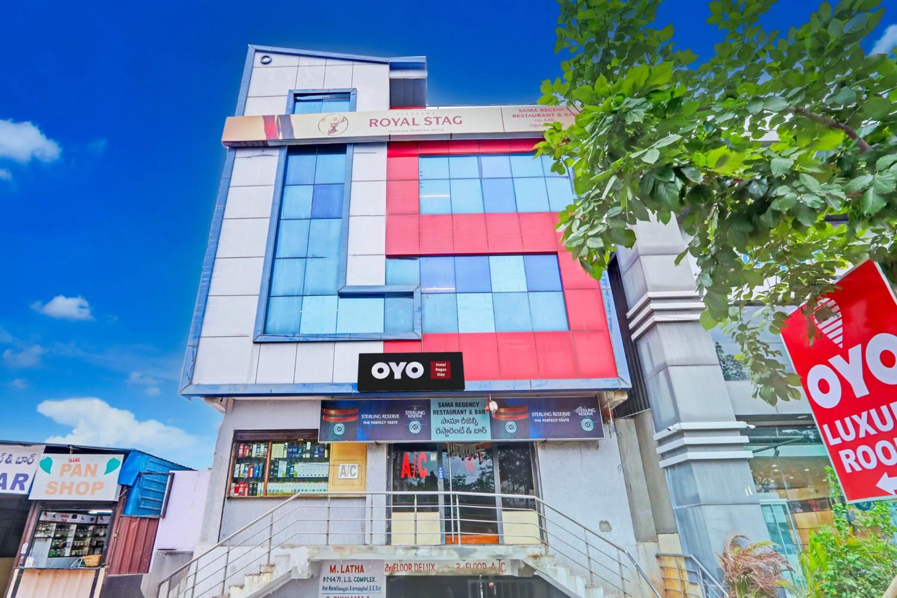 Facade/entrance in Super Hotel O M&N Grand