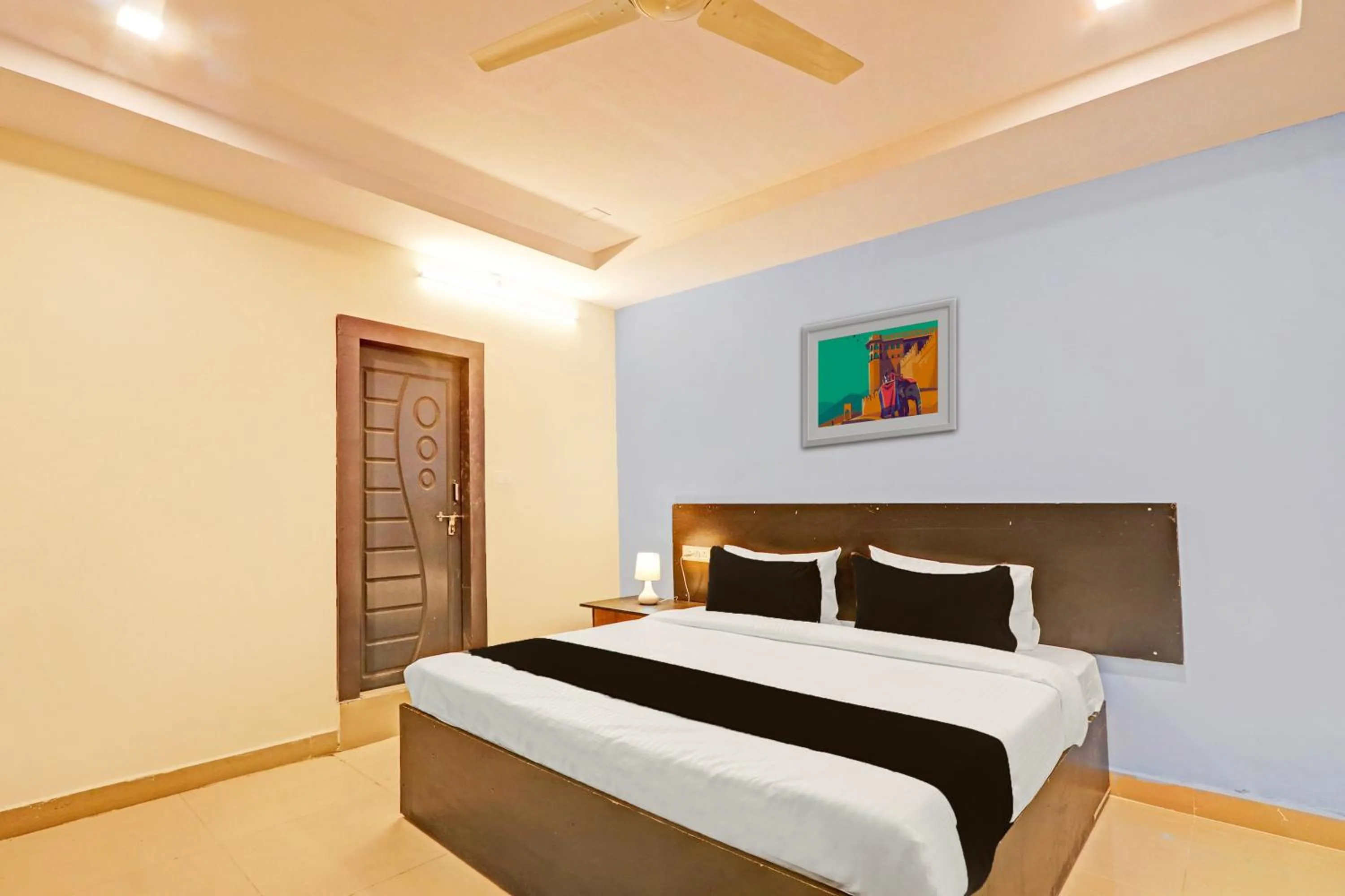 Bedroom, Bed in Super Hotel O M&N Grand