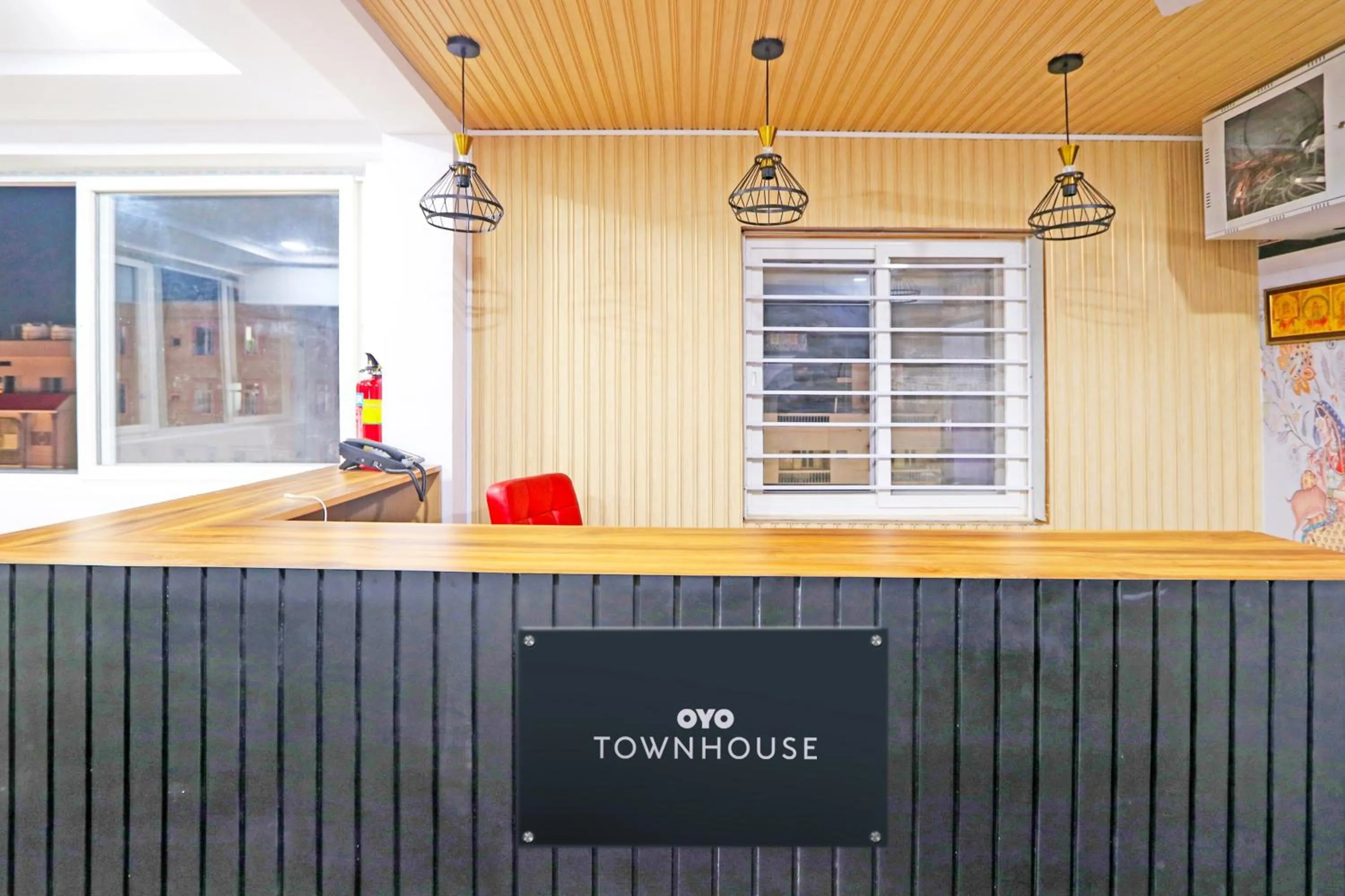 Lobby or reception in Super Townhouse QUALIA ELITE S R NAGAR