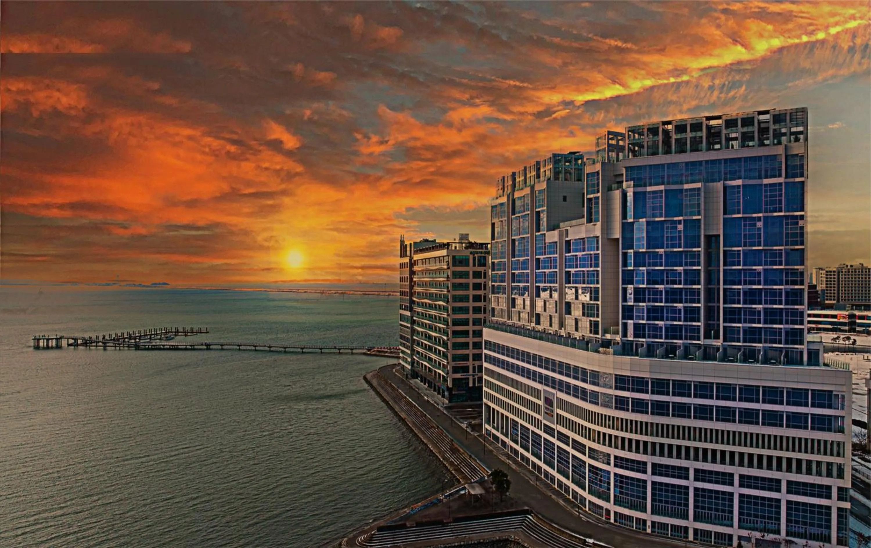 Property building in WAVEM HOTEL East