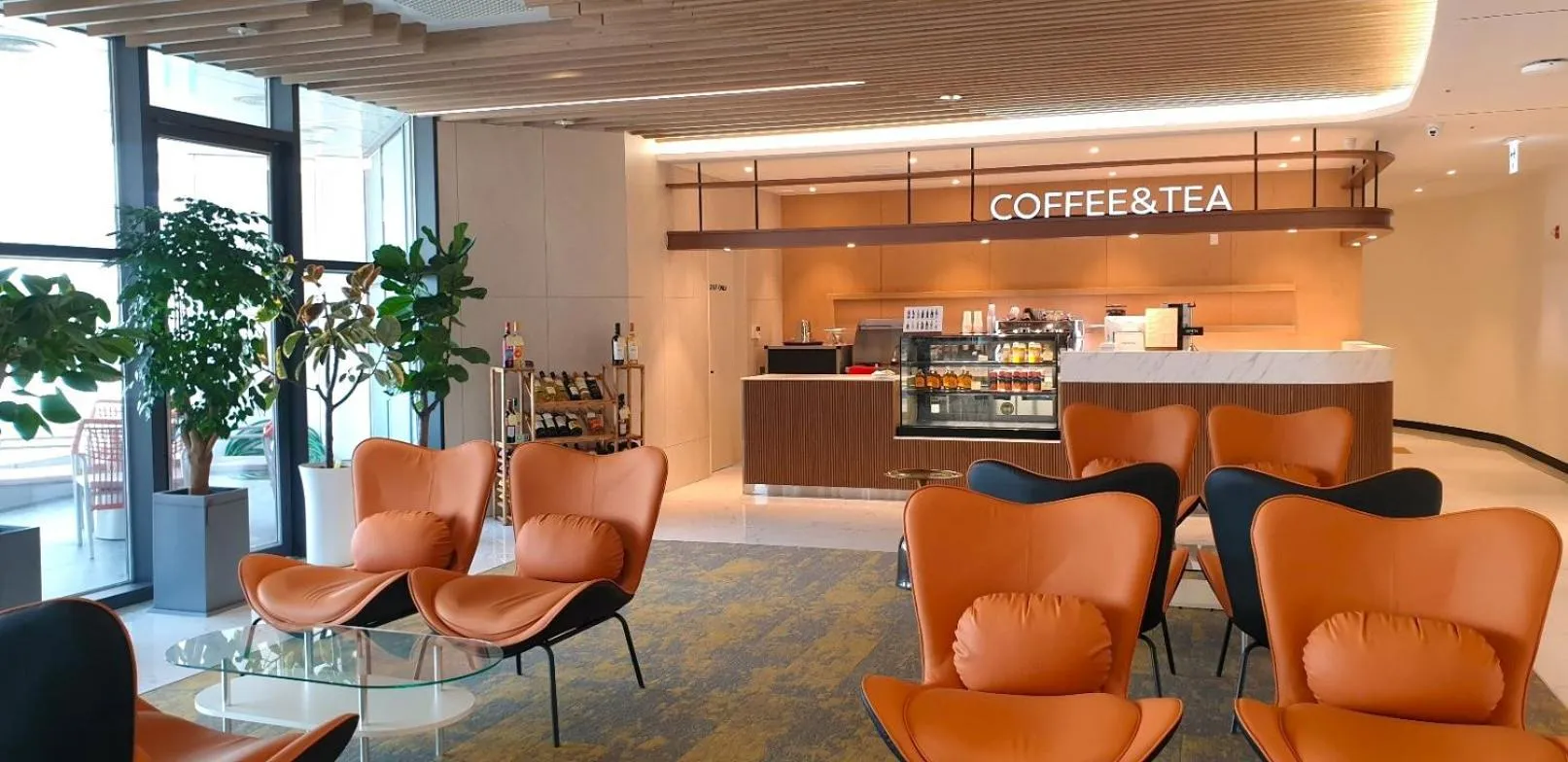 Lobby or reception in WAVEM HOTEL East