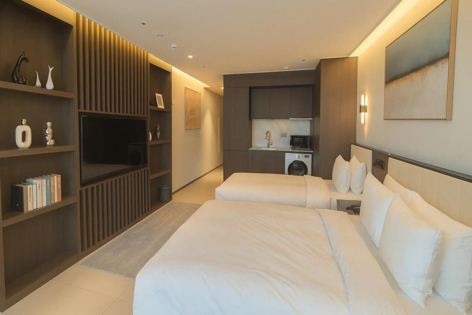 Bed in WAVEM HOTEL East