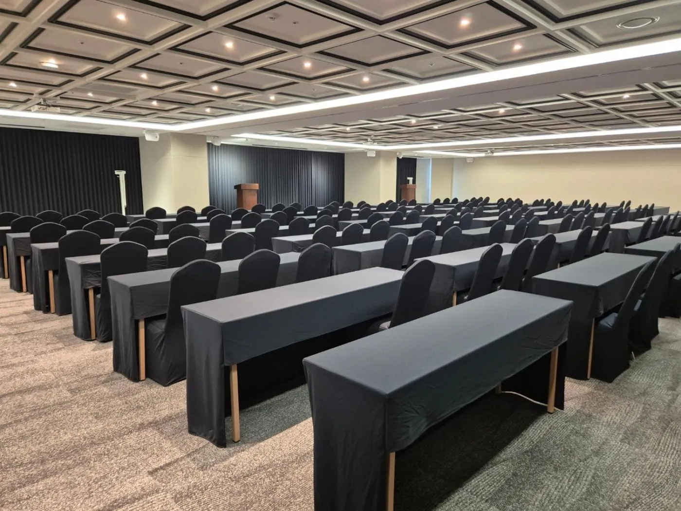 Meeting/conference room in WAVEM HOTEL East