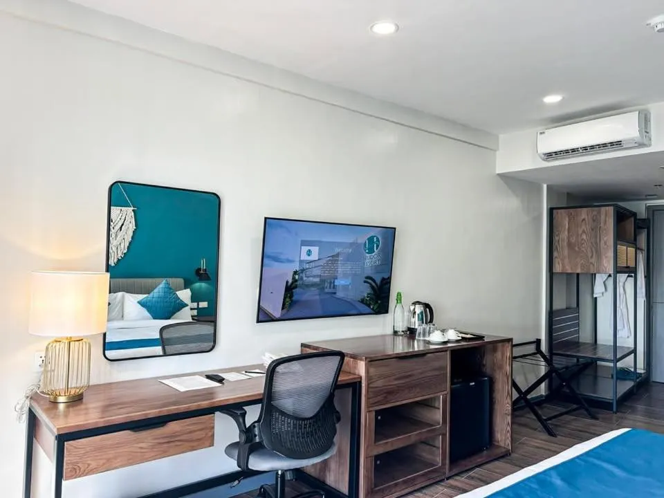 Hudor Resort - Bauang, La Union