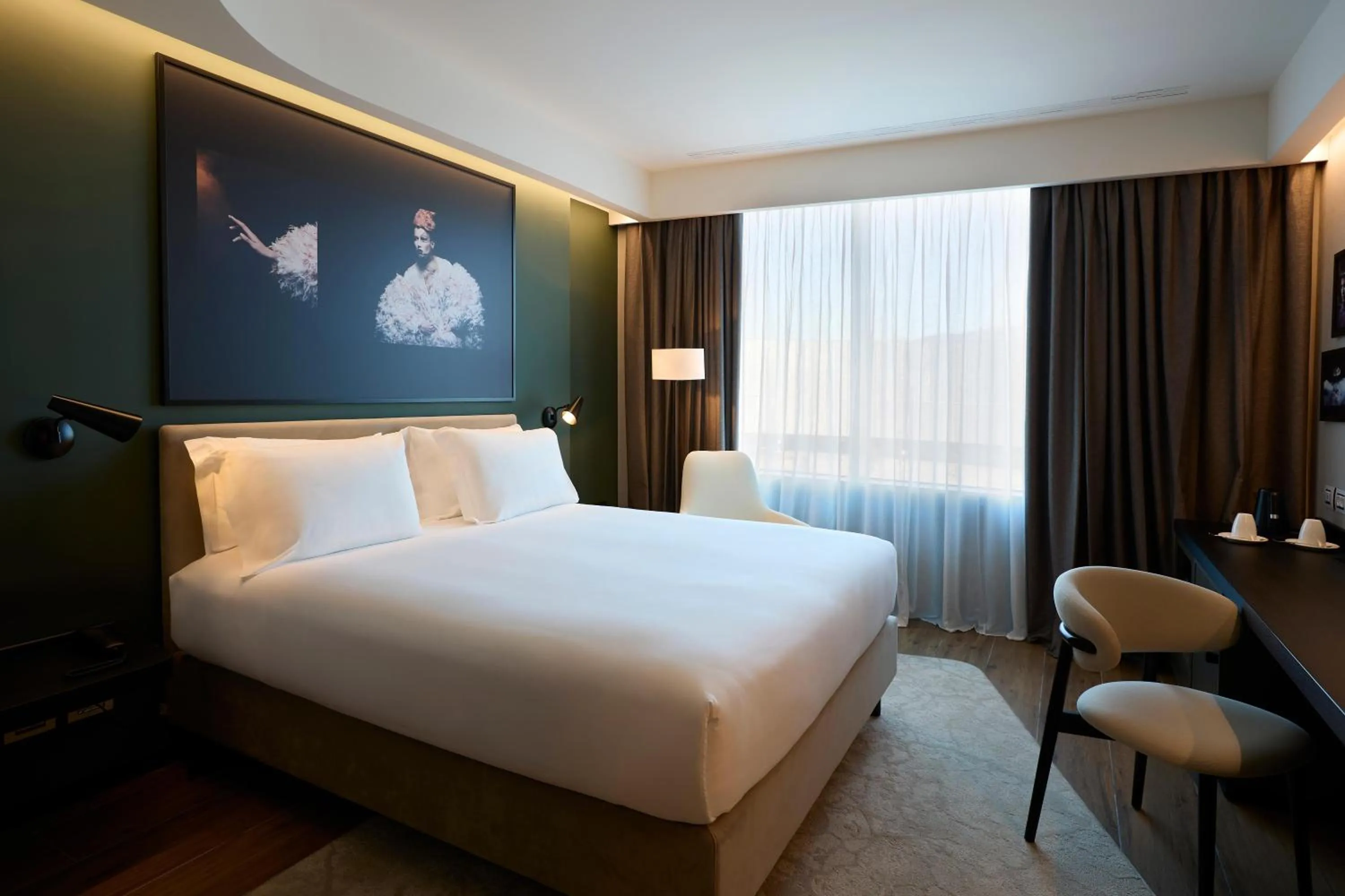 Bedroom, Bed in Radisson Blu Hotel, Bergamo ChorusLife