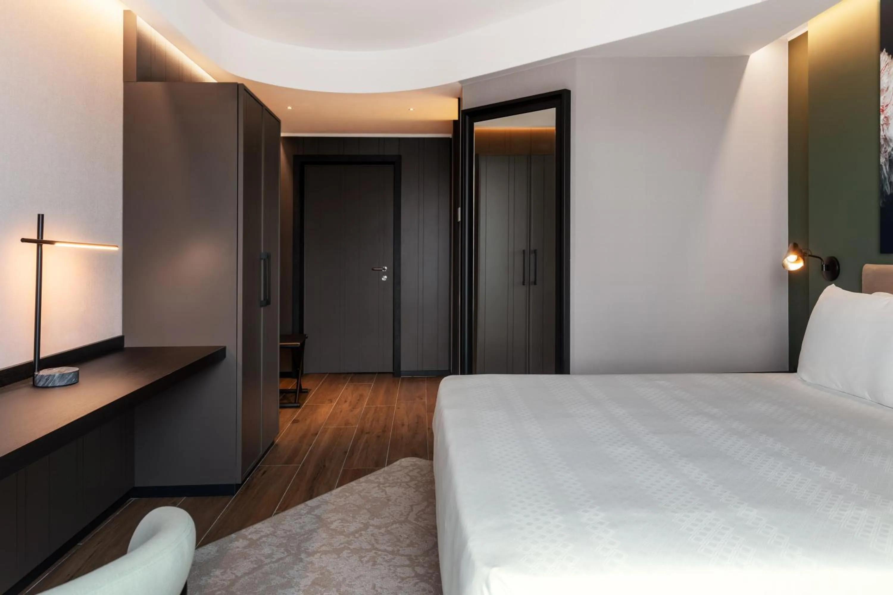 Bedroom, Bed in Radisson Blu Hotel, Bergamo ChorusLife