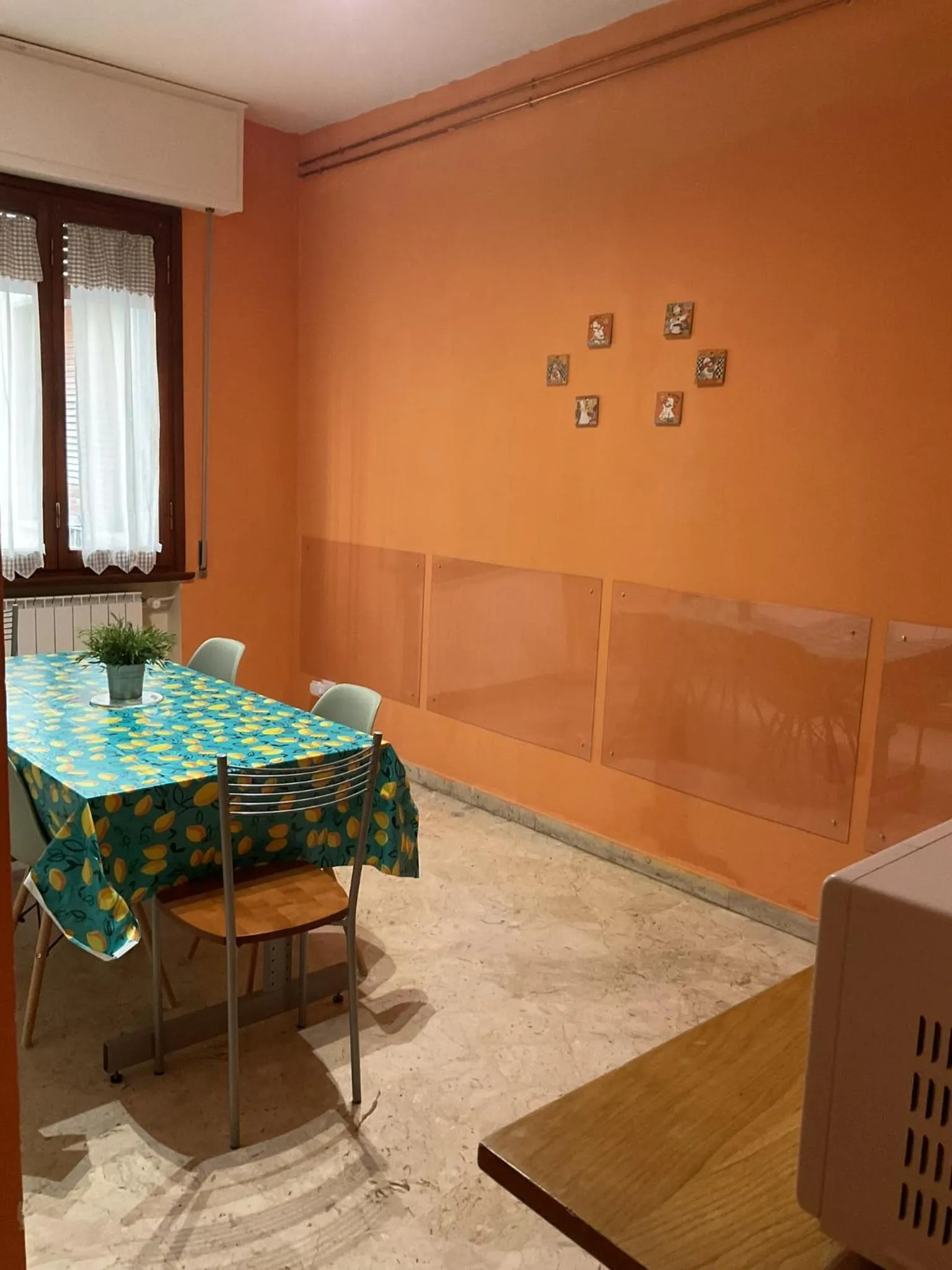 Dining area in Oro B22