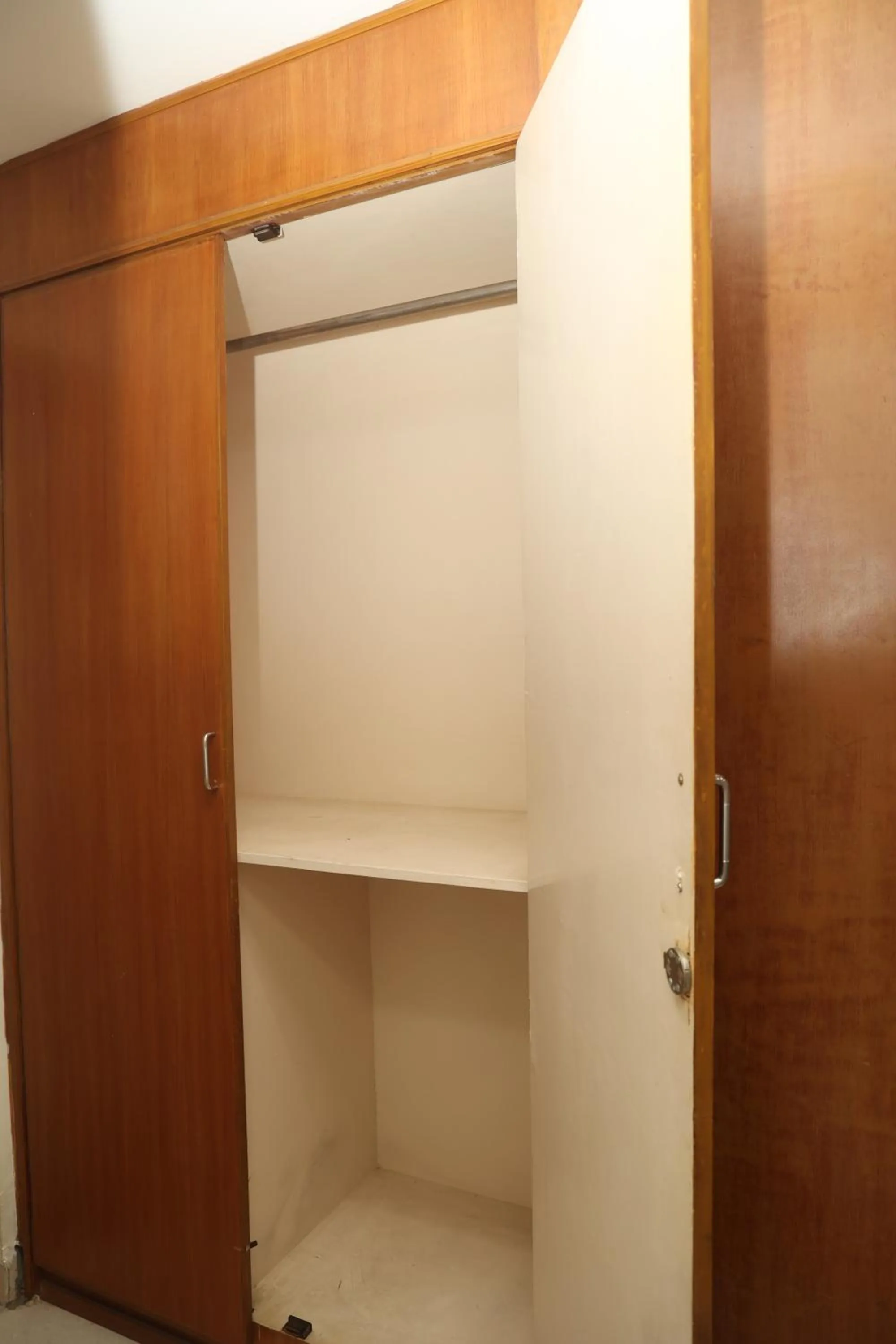 wardrobe in Sri Kamalanivas