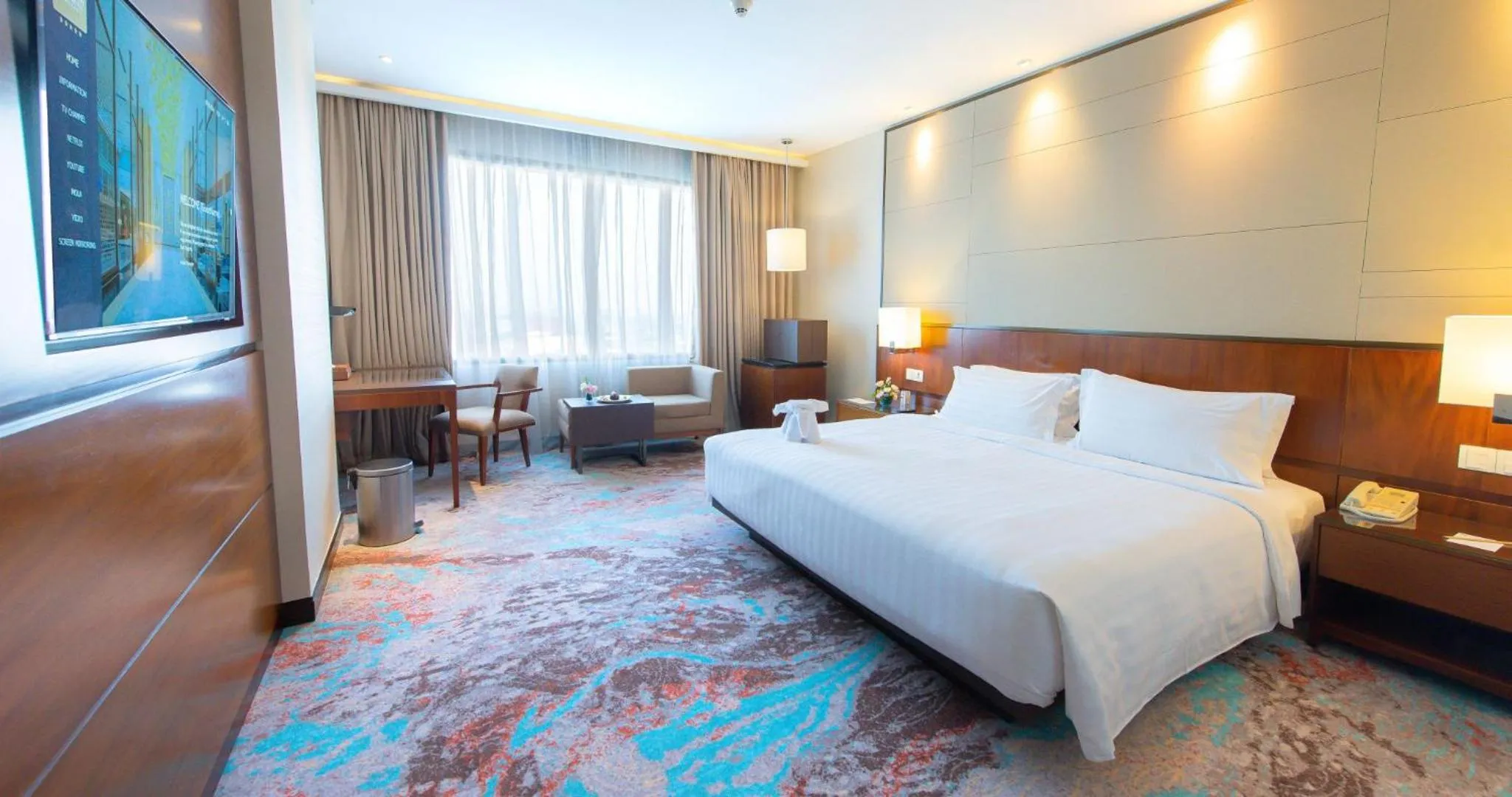 Bedroom, Bed in Gumaya Tower Hotel