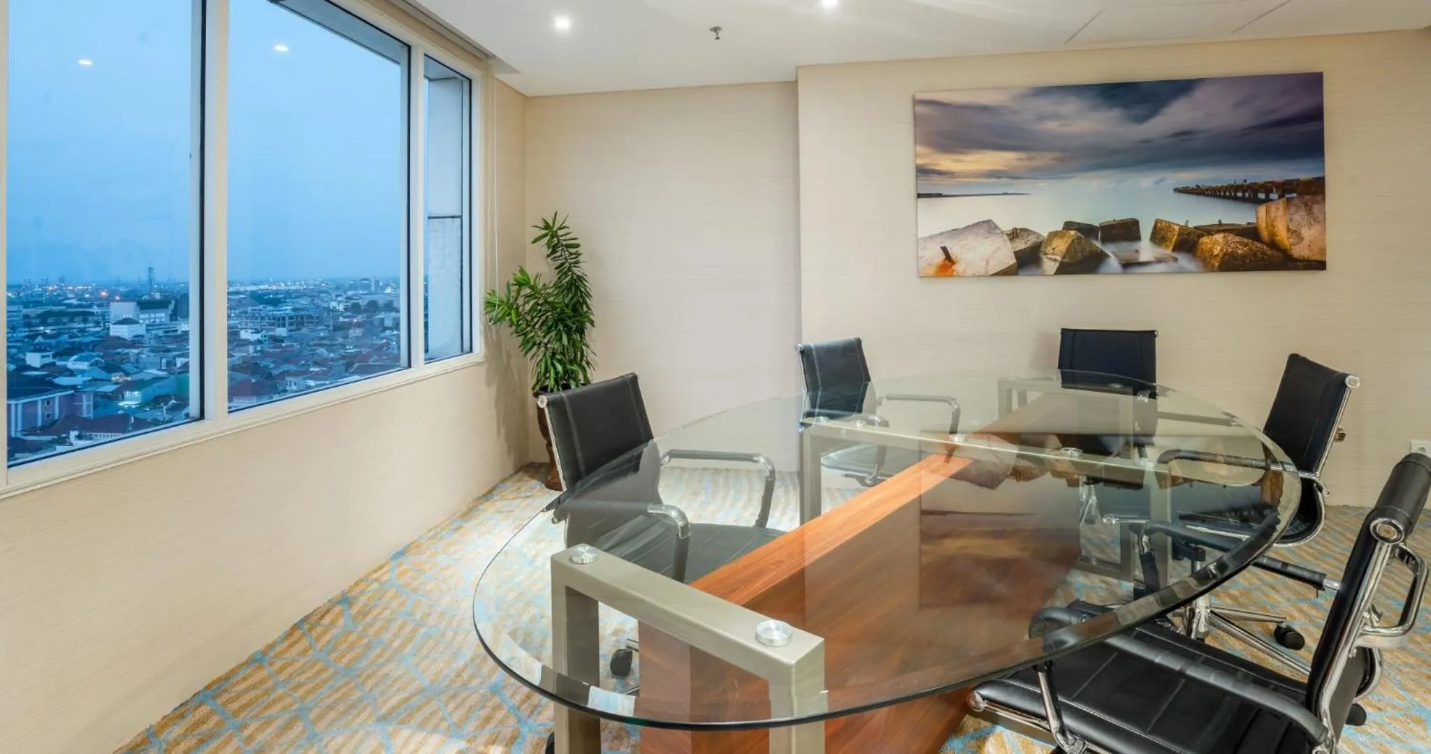 Meeting/conference room in Gumaya Tower Hotel