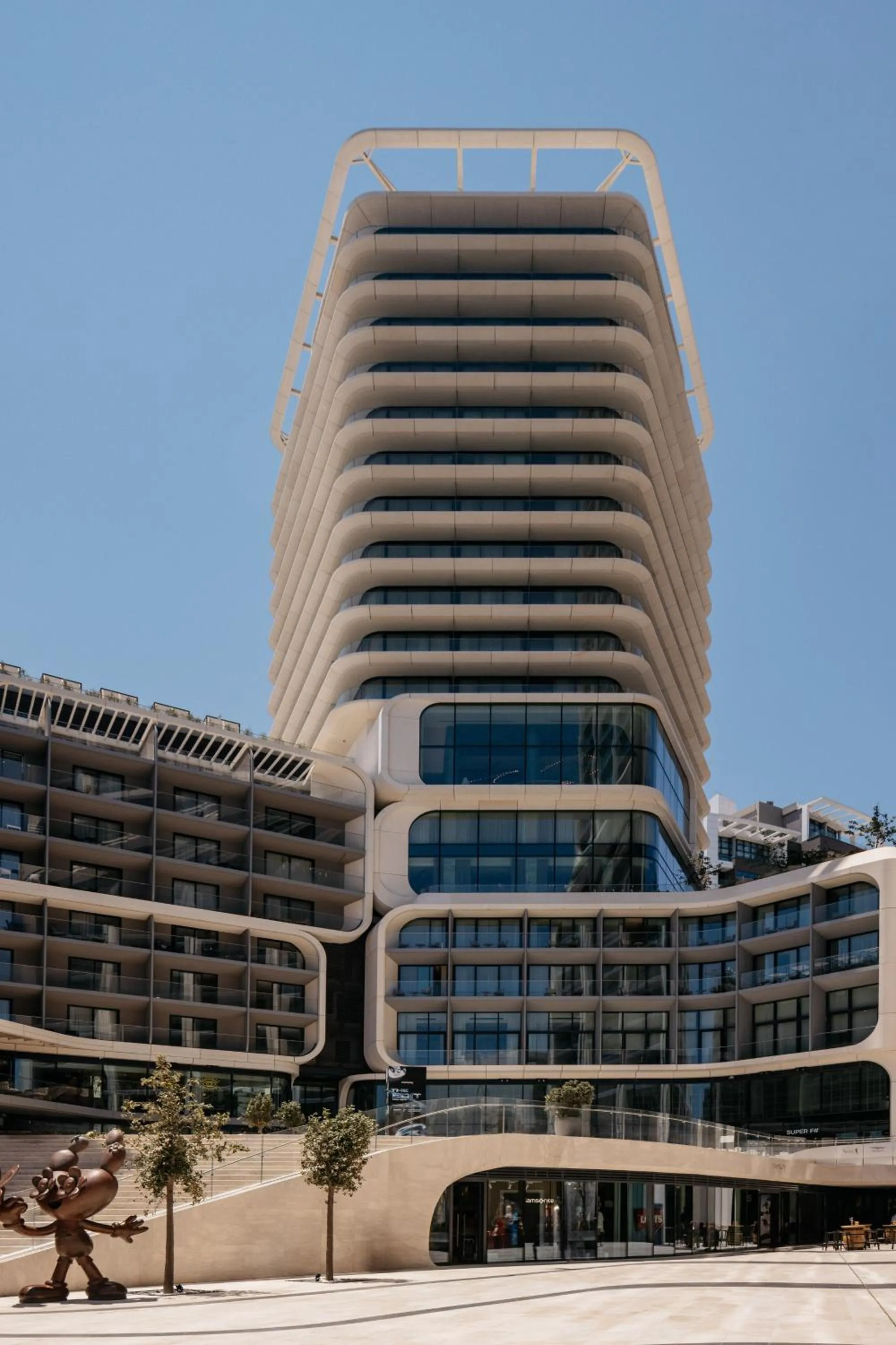 Property building in ME Malta by Meliá