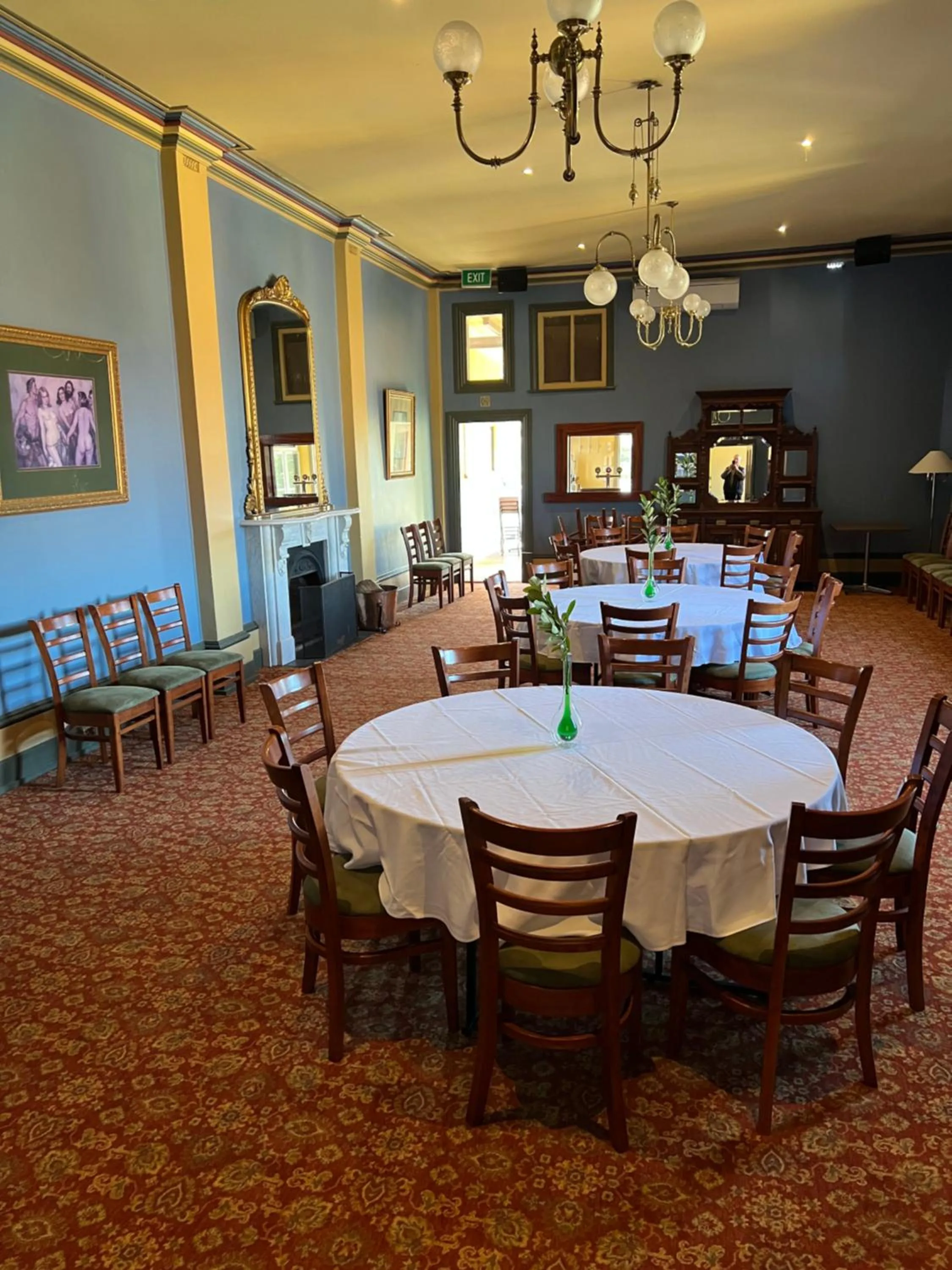 Banquet/Function facilities in American Hotel Creswick