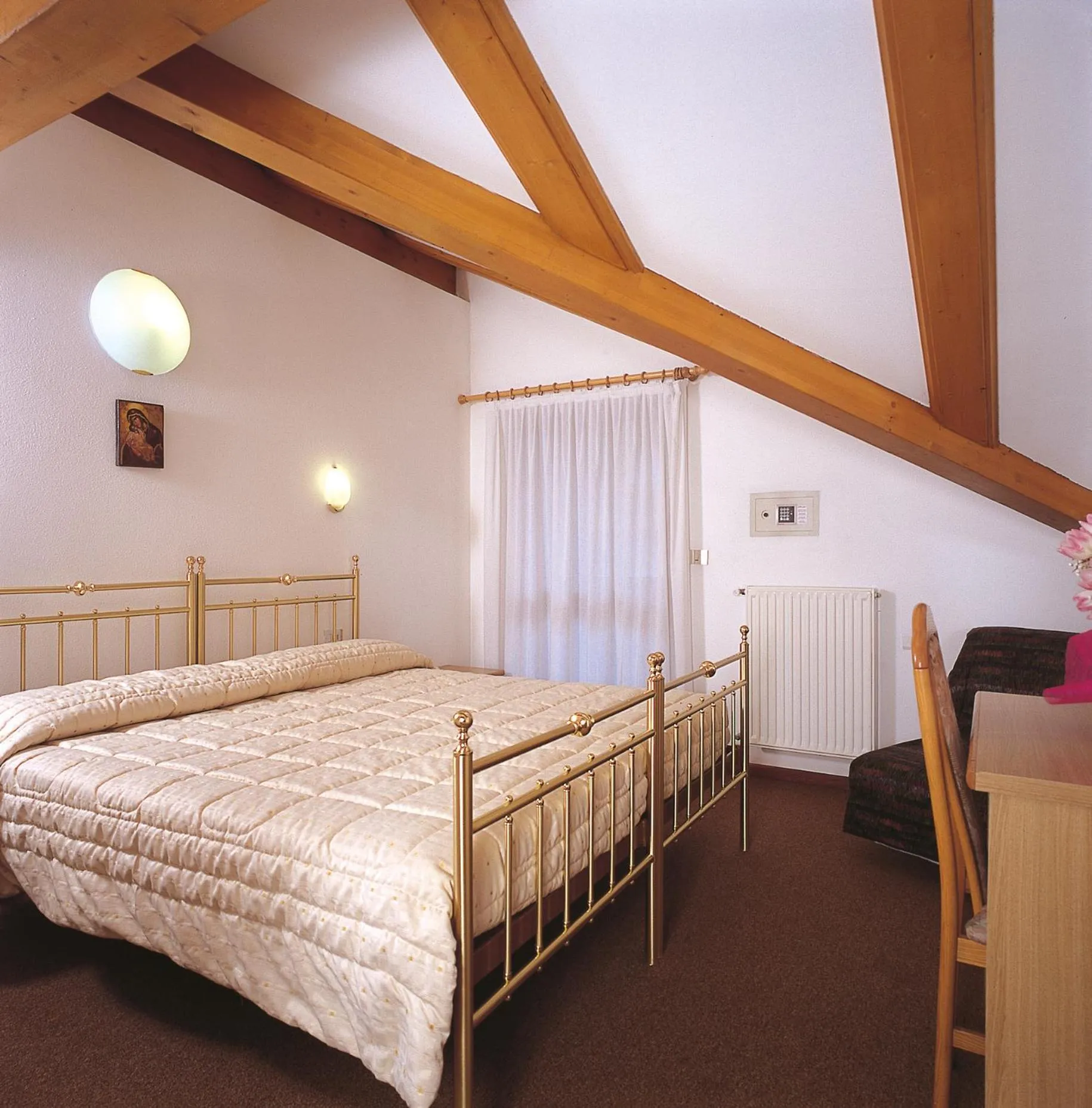 Bedroom, Bed in Hotel Sella Ronda Serenella